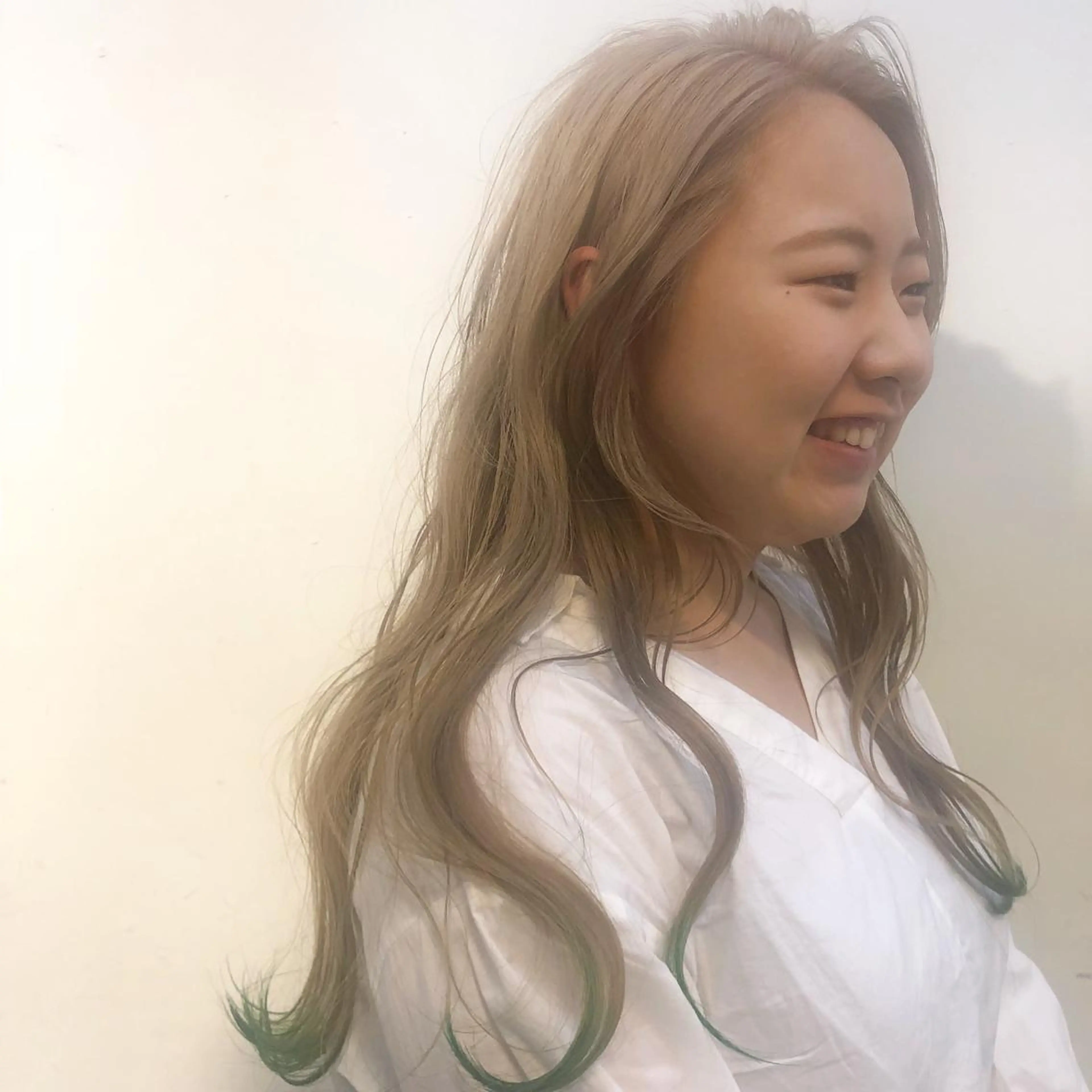 ロング 下北沢suu所属・AYAKA 下北沢suuのヘアスタイル