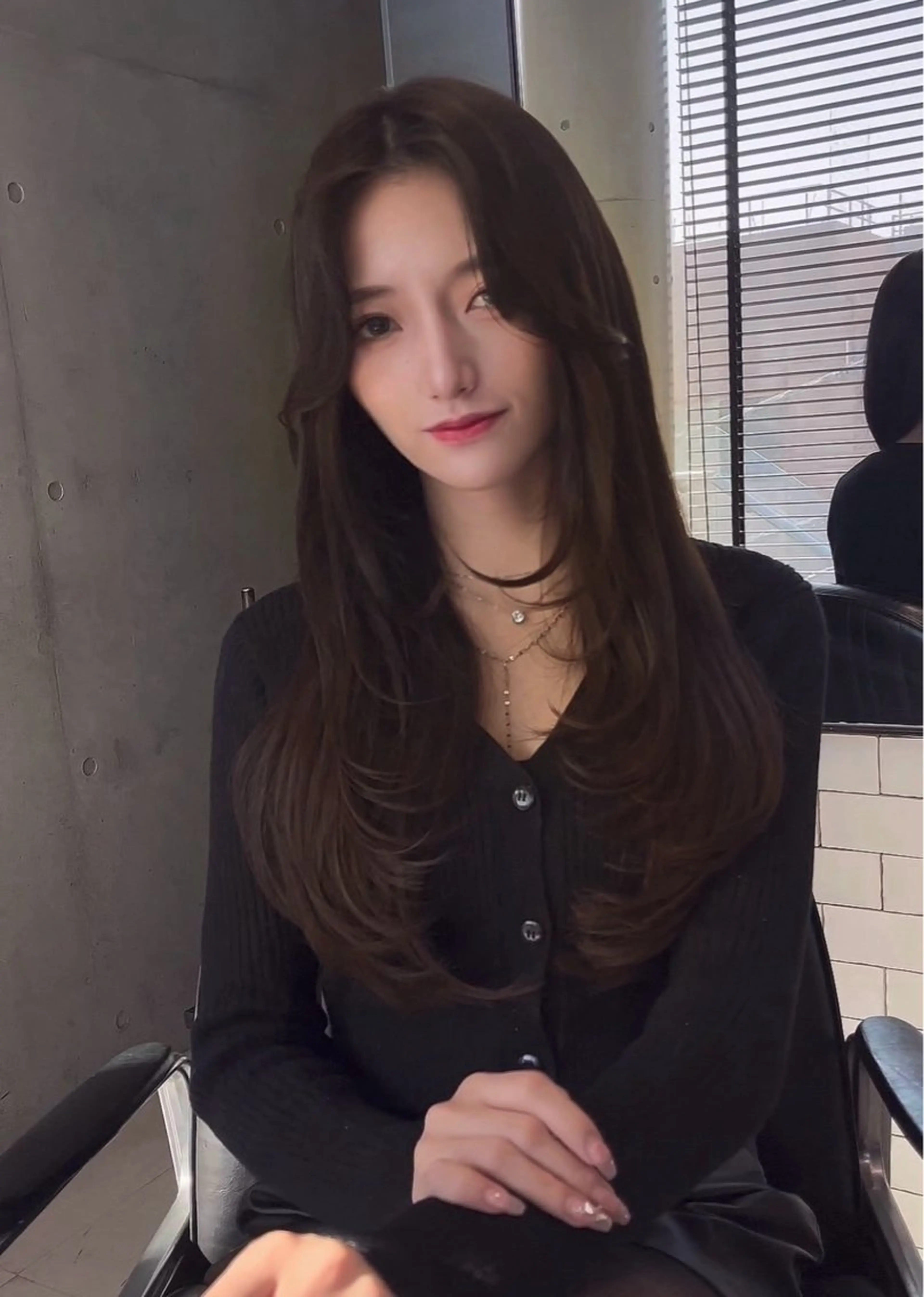 ロング カラー カット ヘアカラー トリートメント 🌫️大人韓国ヘア 🌫️naoyaのヘアスタイル