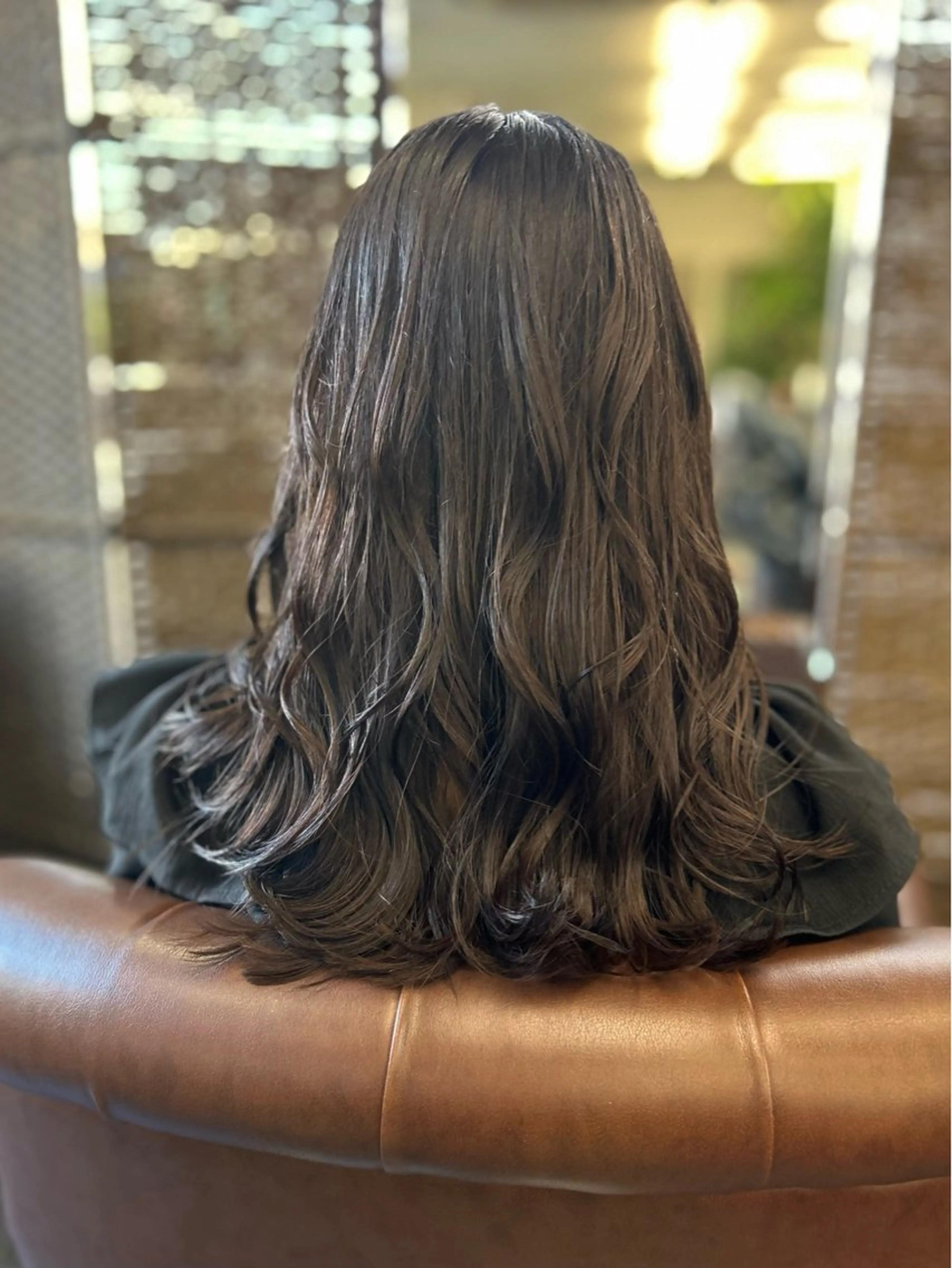 セミロング カラー ブラウンカラー カット ヘアカラー 沢田 瞳のヘアスタイル