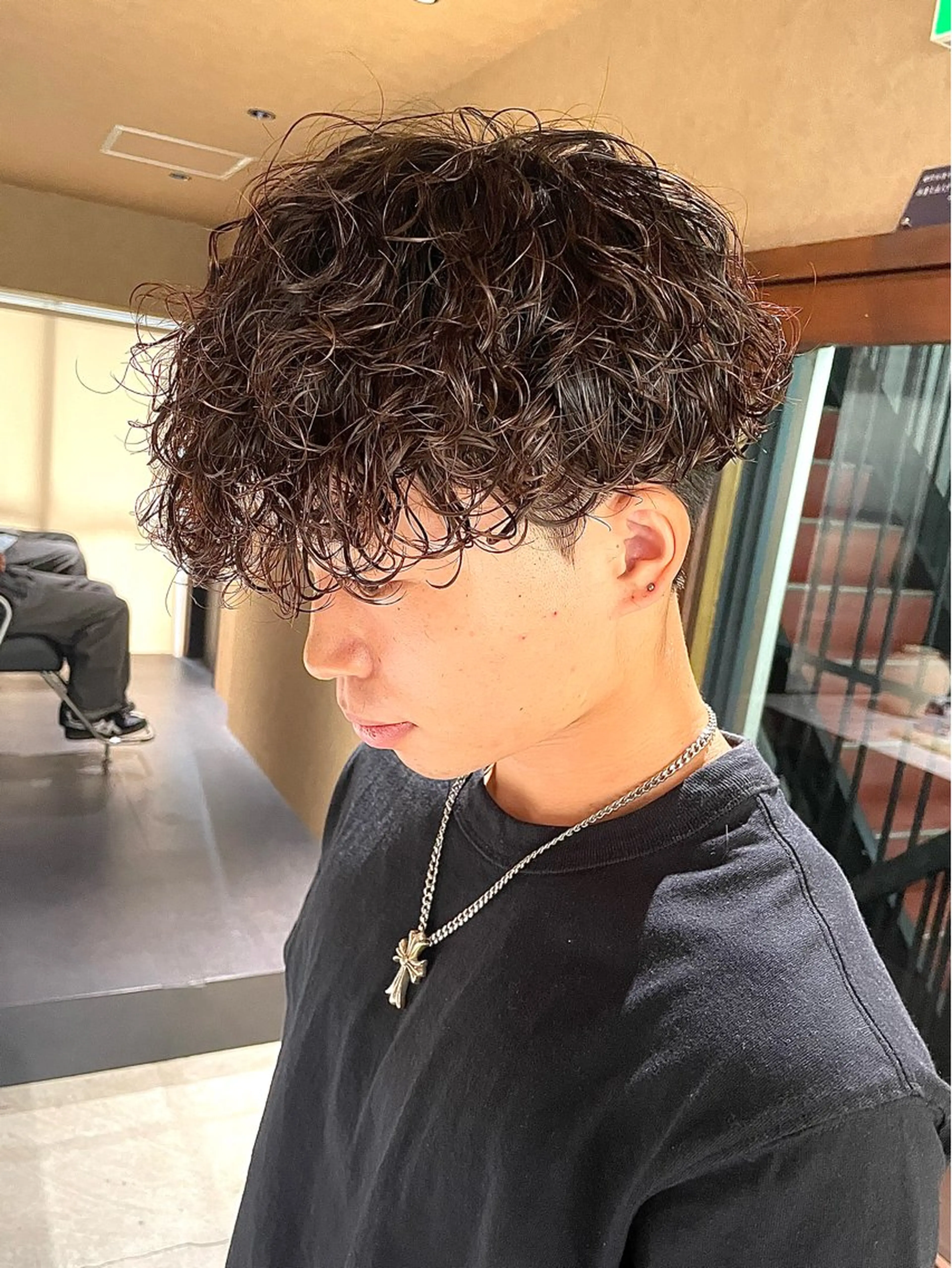 メンズ カット パーマ itsuki ／ 曲がる縮毛矯正のヘアスタイル