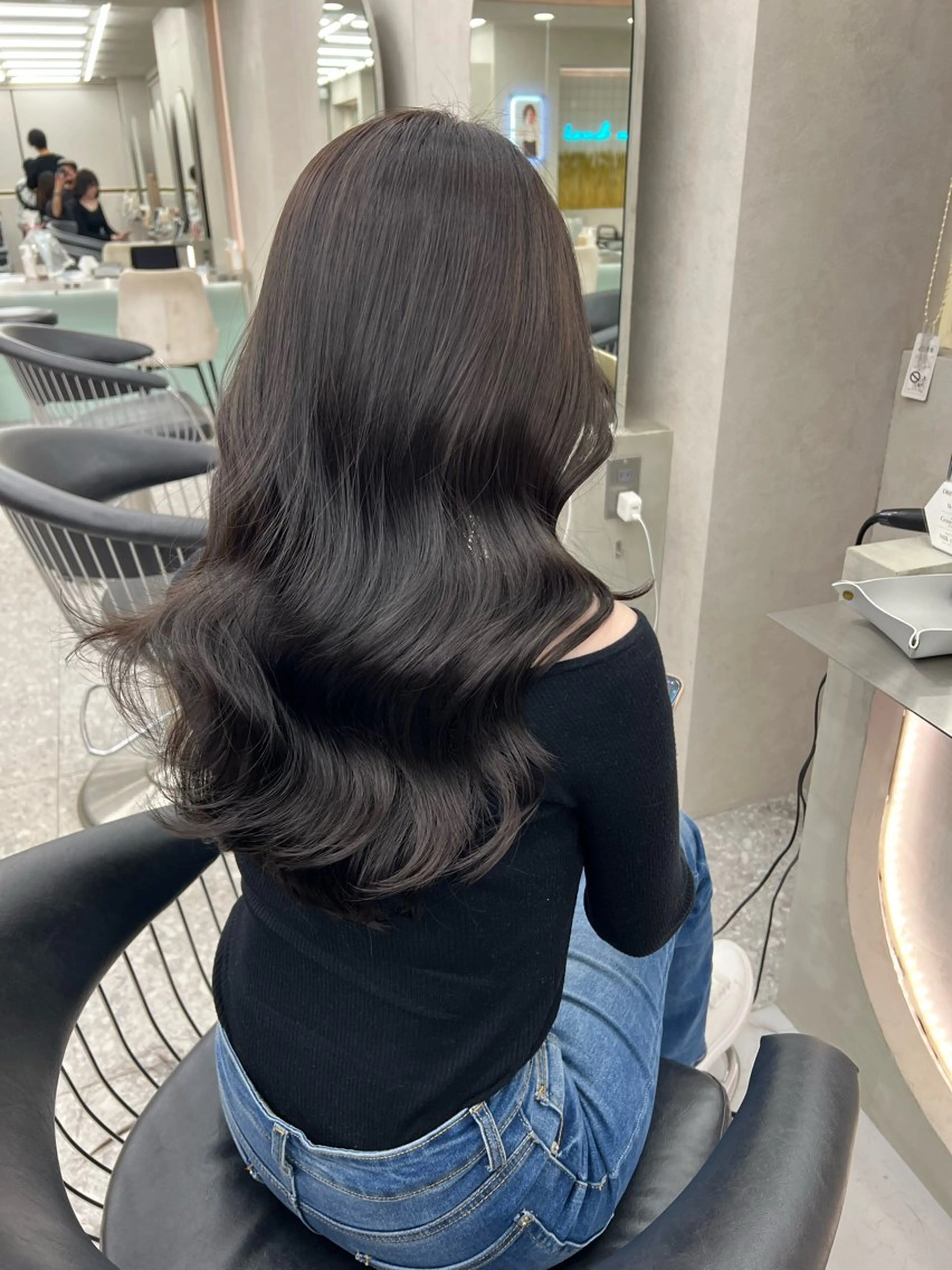 ロング カット ヘアカラー トリートメント 地毛風縮毛矯正 ☘️松井　傑のヘアスタイル