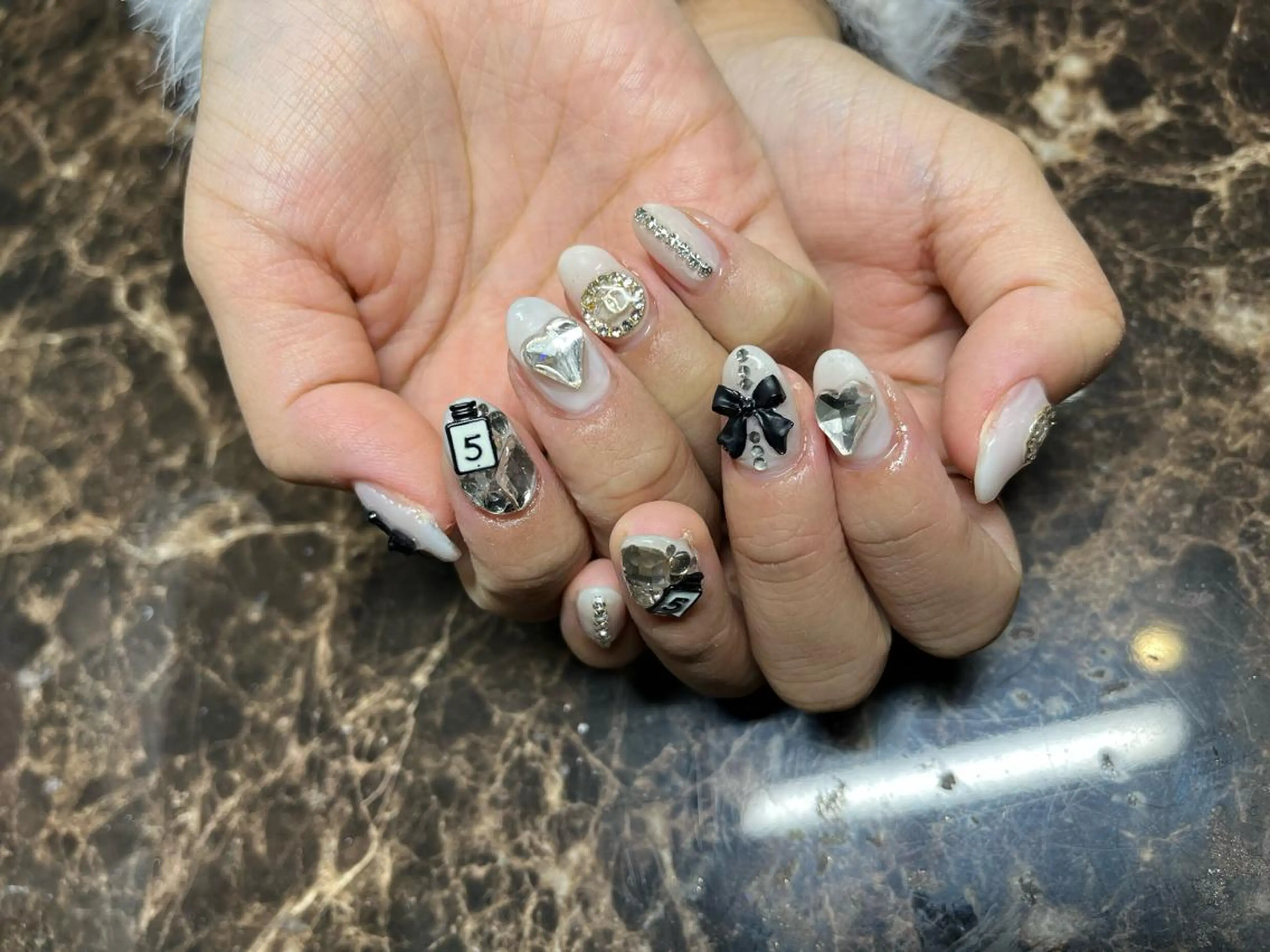 ネイル IROHA Nail 矢掛萌子のネイルデザイン