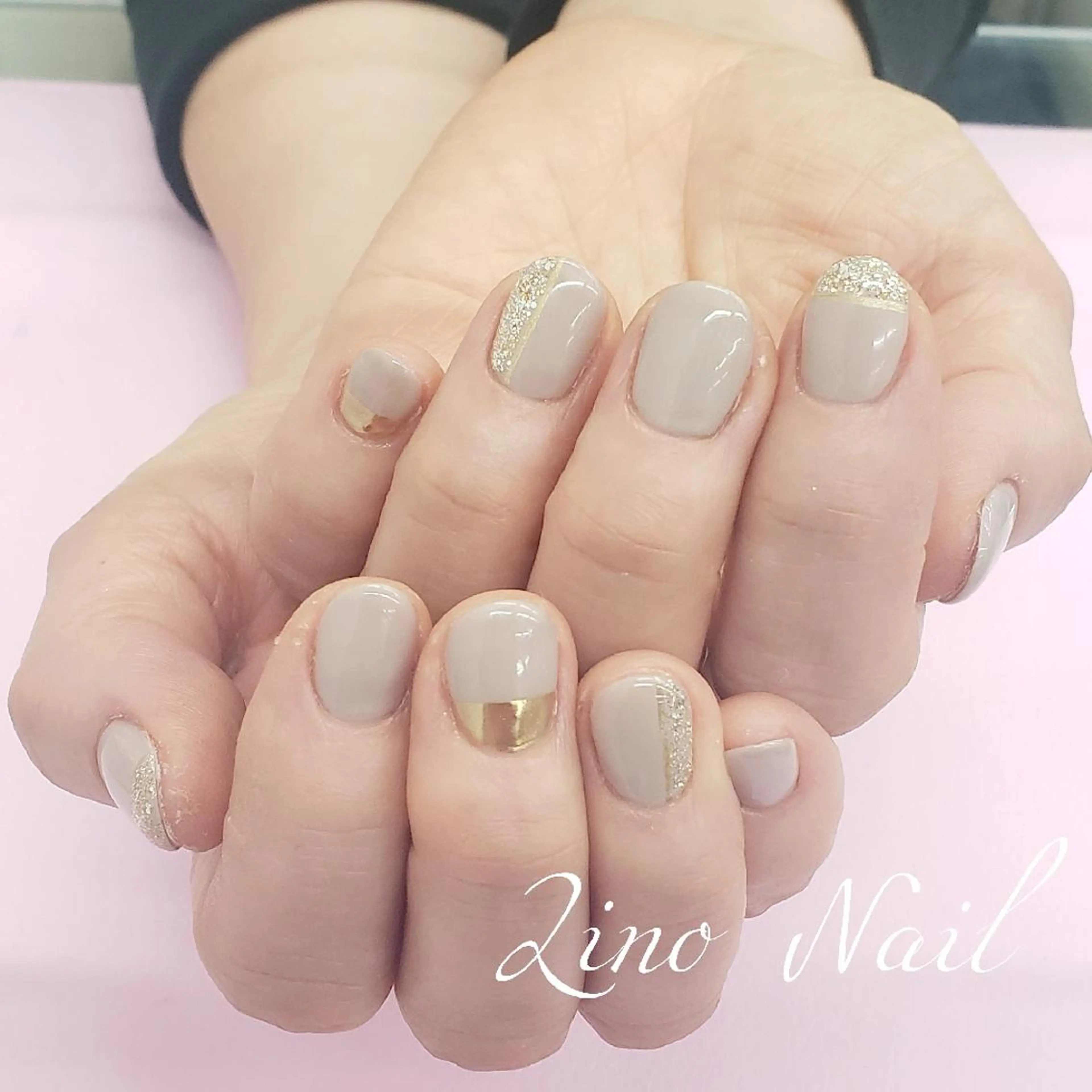 ネイル カジュアル ジェルネイル ゴールド キラキラネイル ラメ(グリッター) Lino Nailのネイルデザイン