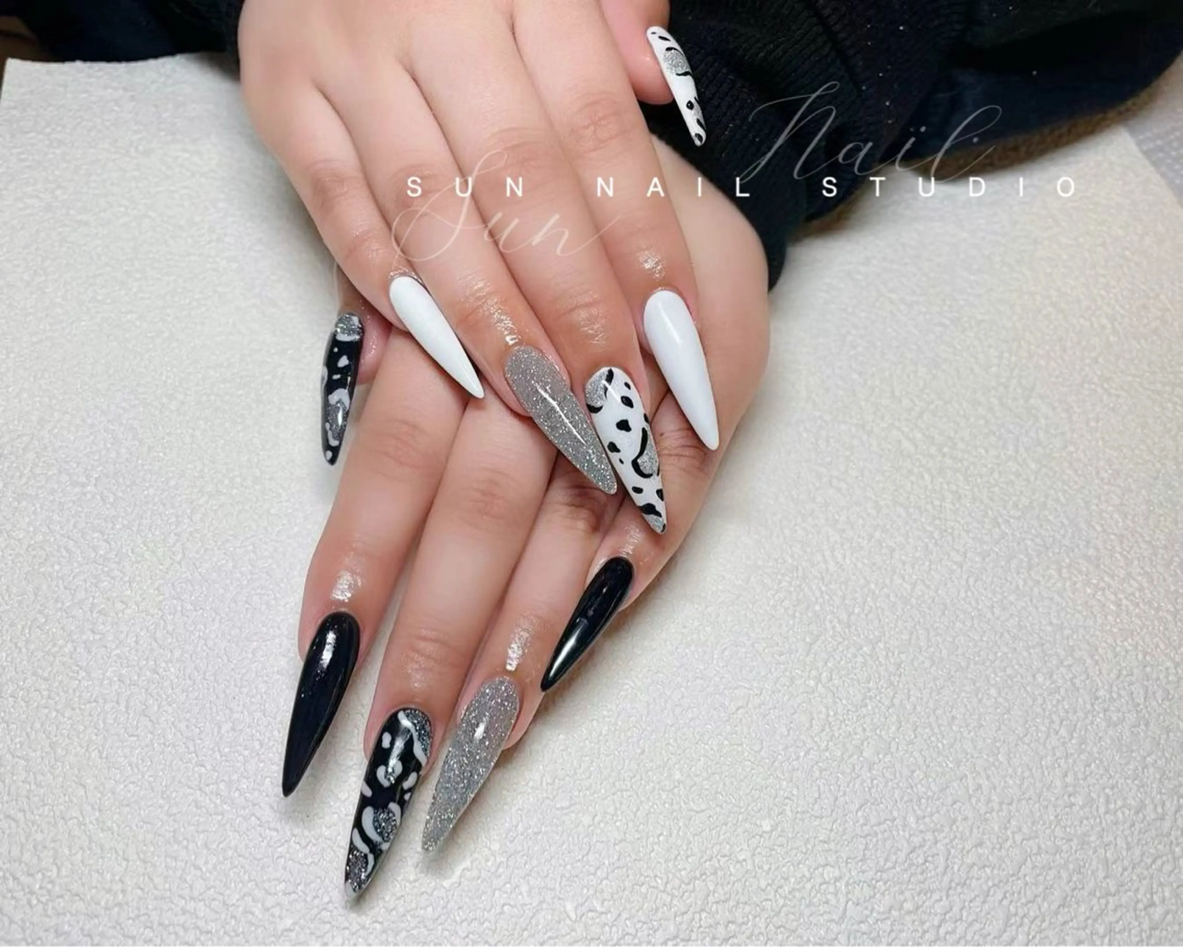 ネイル ハンドネイル ハンドケア SUN nail上本町のネイルデザイン