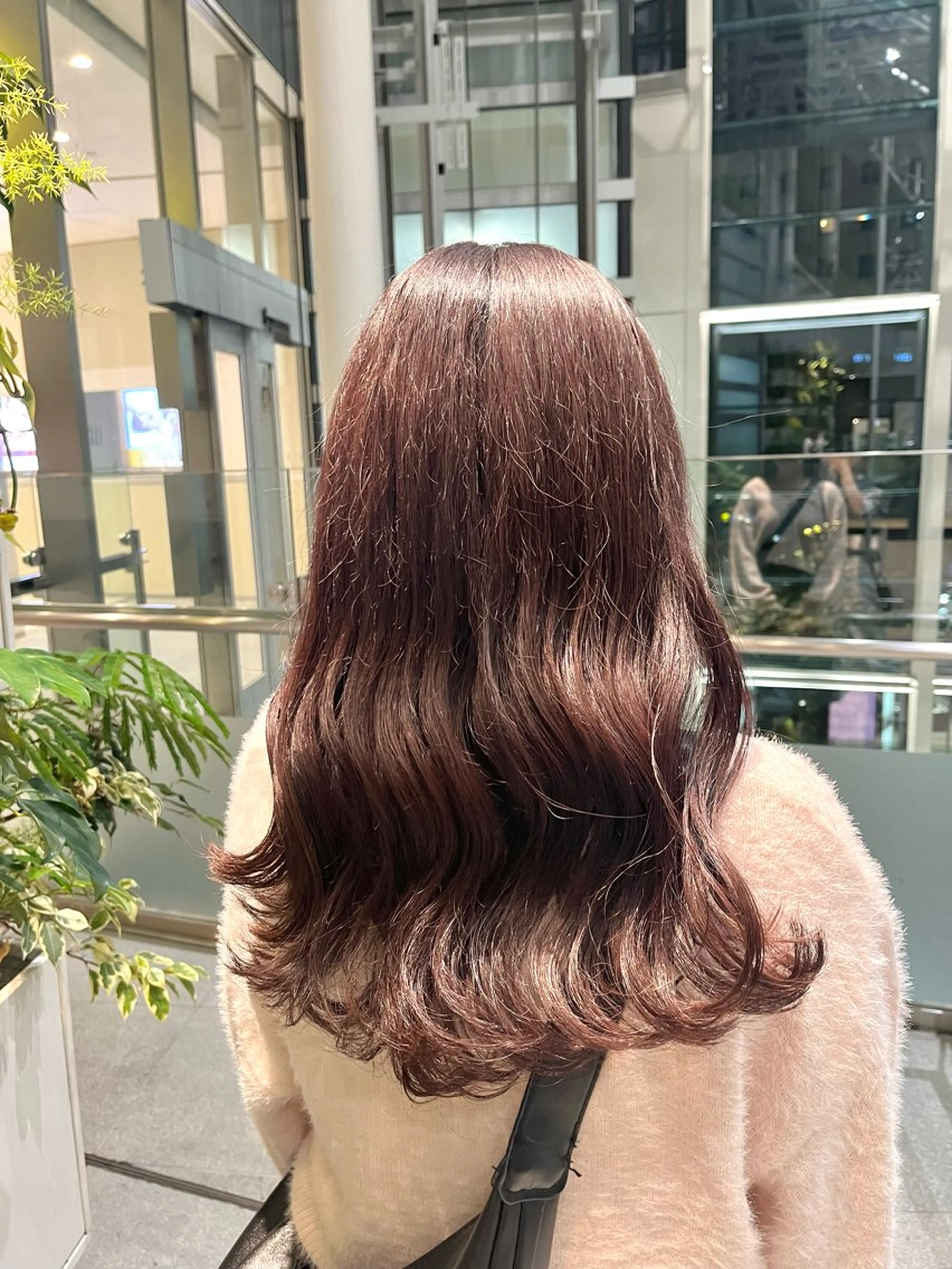 ロング カラー ブラウンカラー ココアブラウン ピンクカラー ヘアカラー トリートメント くさかみさき🌼暖色 /耳つぼ/オタク🌼のその他イメージ