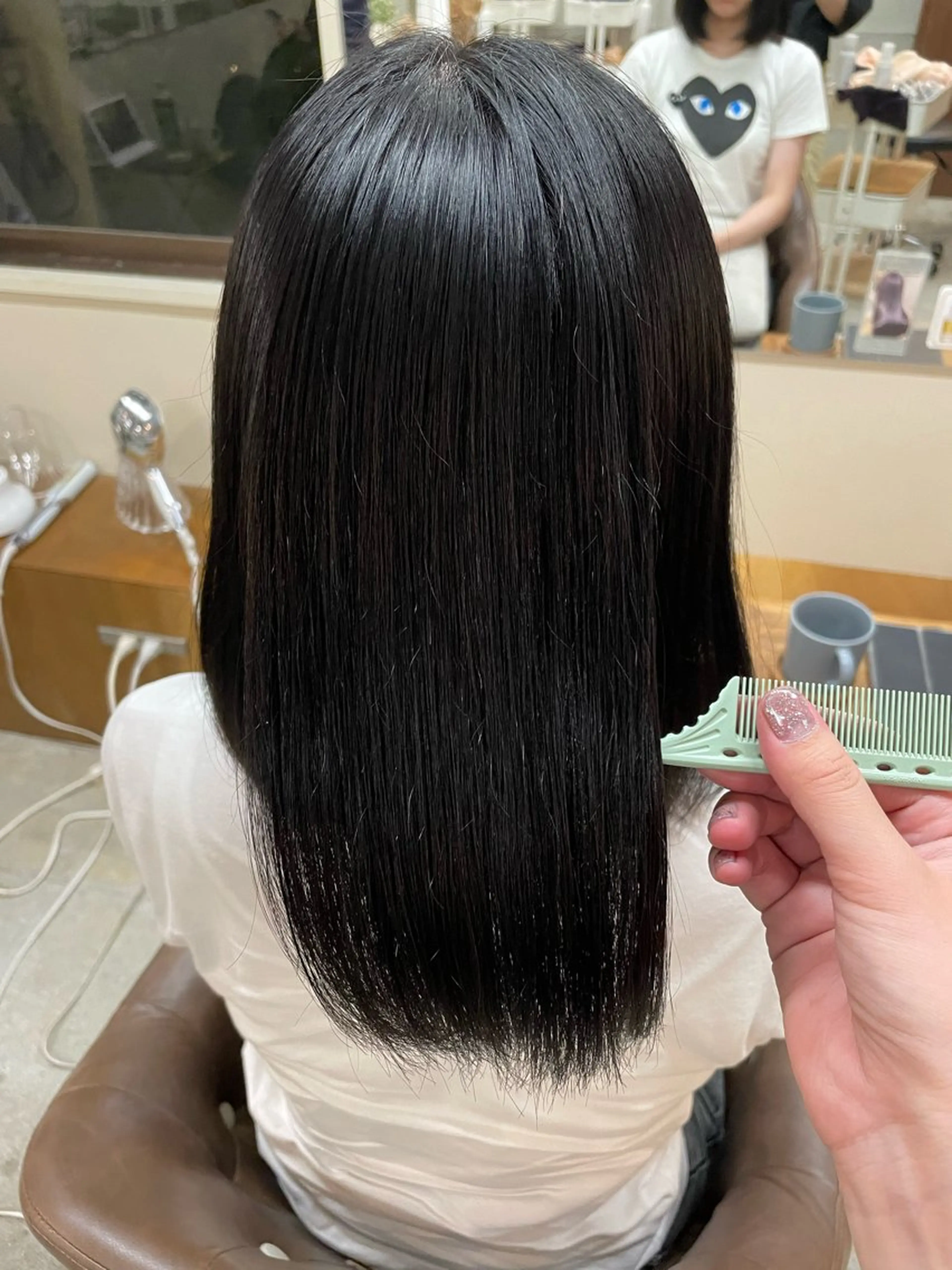 ミディアム 縮毛矯正 トリートメント 🪷花屋併設🪷 山下悠月のヘアスタイル