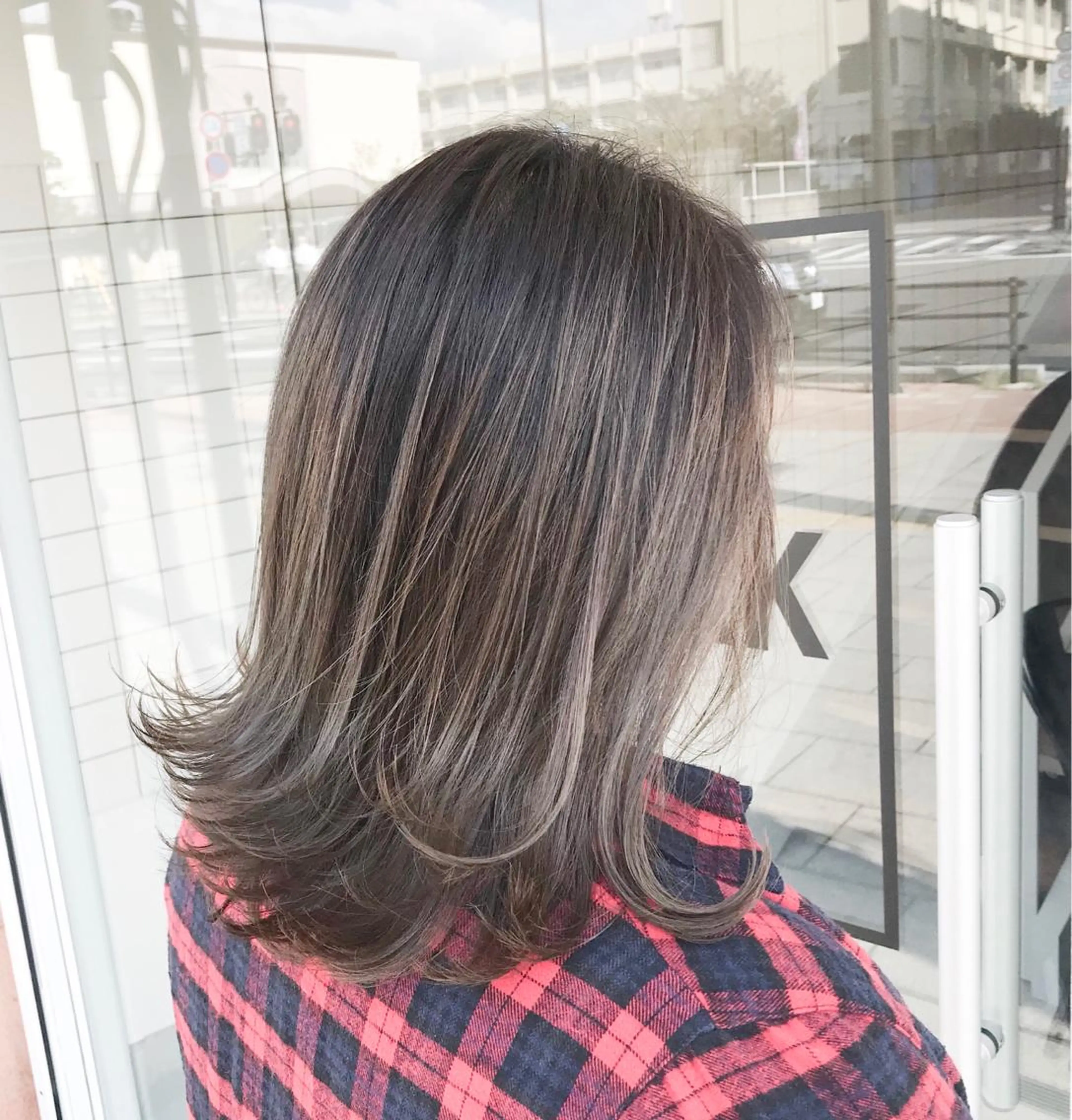 ミディアム カラー ヘアカラー トリートメント ANBEL所属・ANBEL代表 西尾裕樹のヘアスタイル