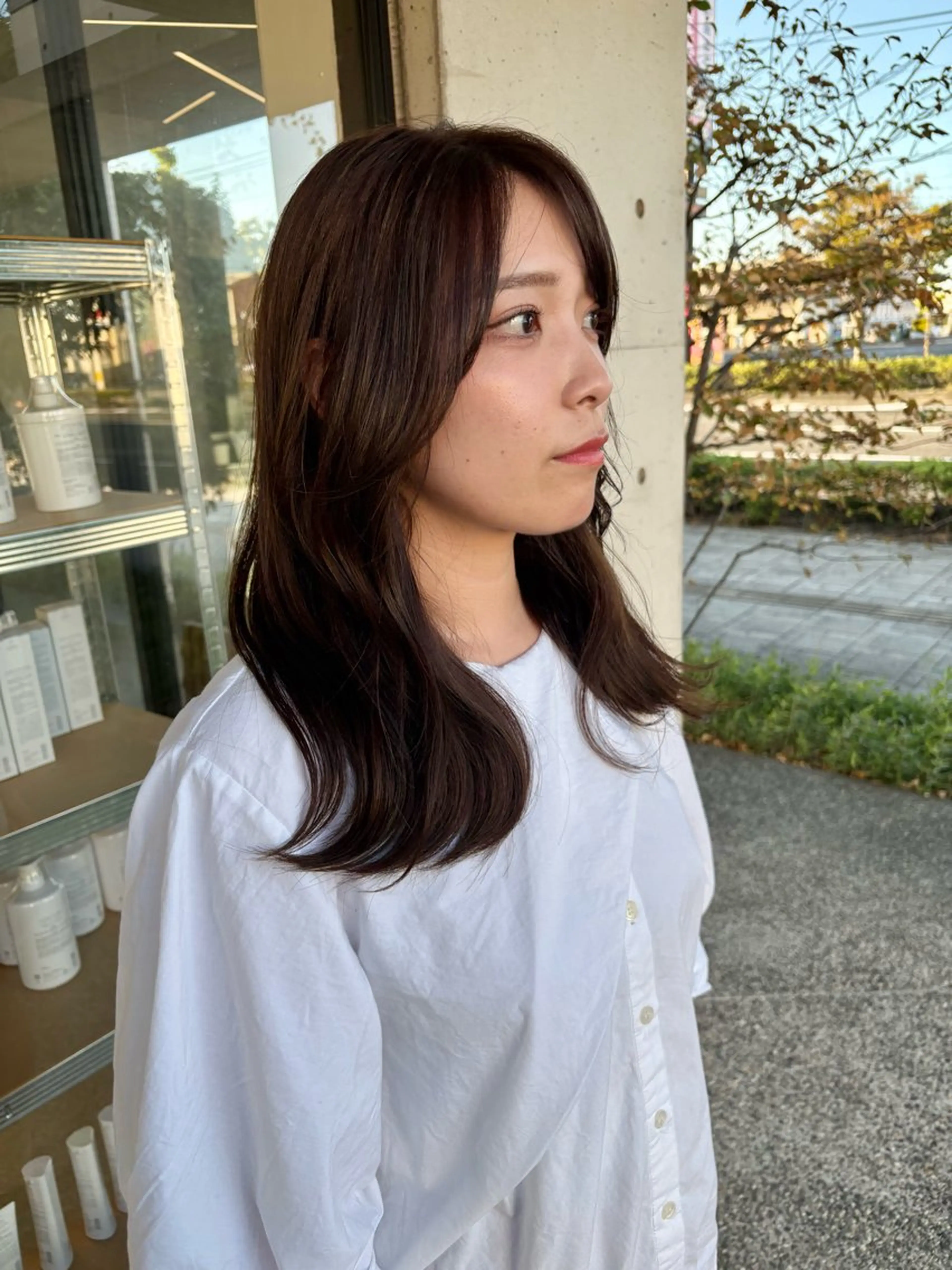 セミロング カラー ブラウンカラー 透明感カラー ヘアカラー トリートメント LOMARLIE / CHIKA🫧のヘアスタイル