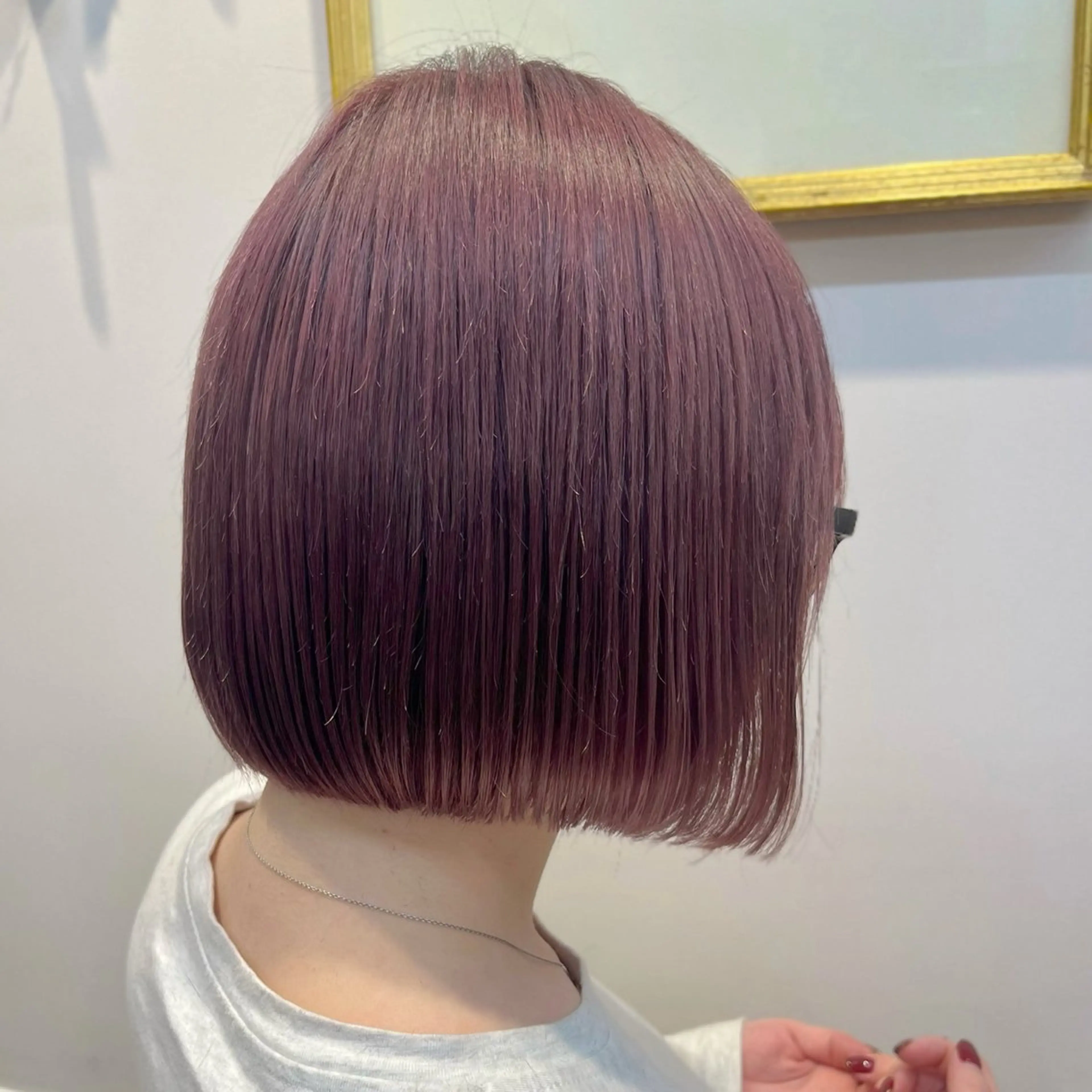 ミディアム カラー ブリーチ ボブ 韓国風ヘア カット ヘアカラー トリートメント ぱっつんボブ☆メンズ カットYUTOのヘアスタイル
