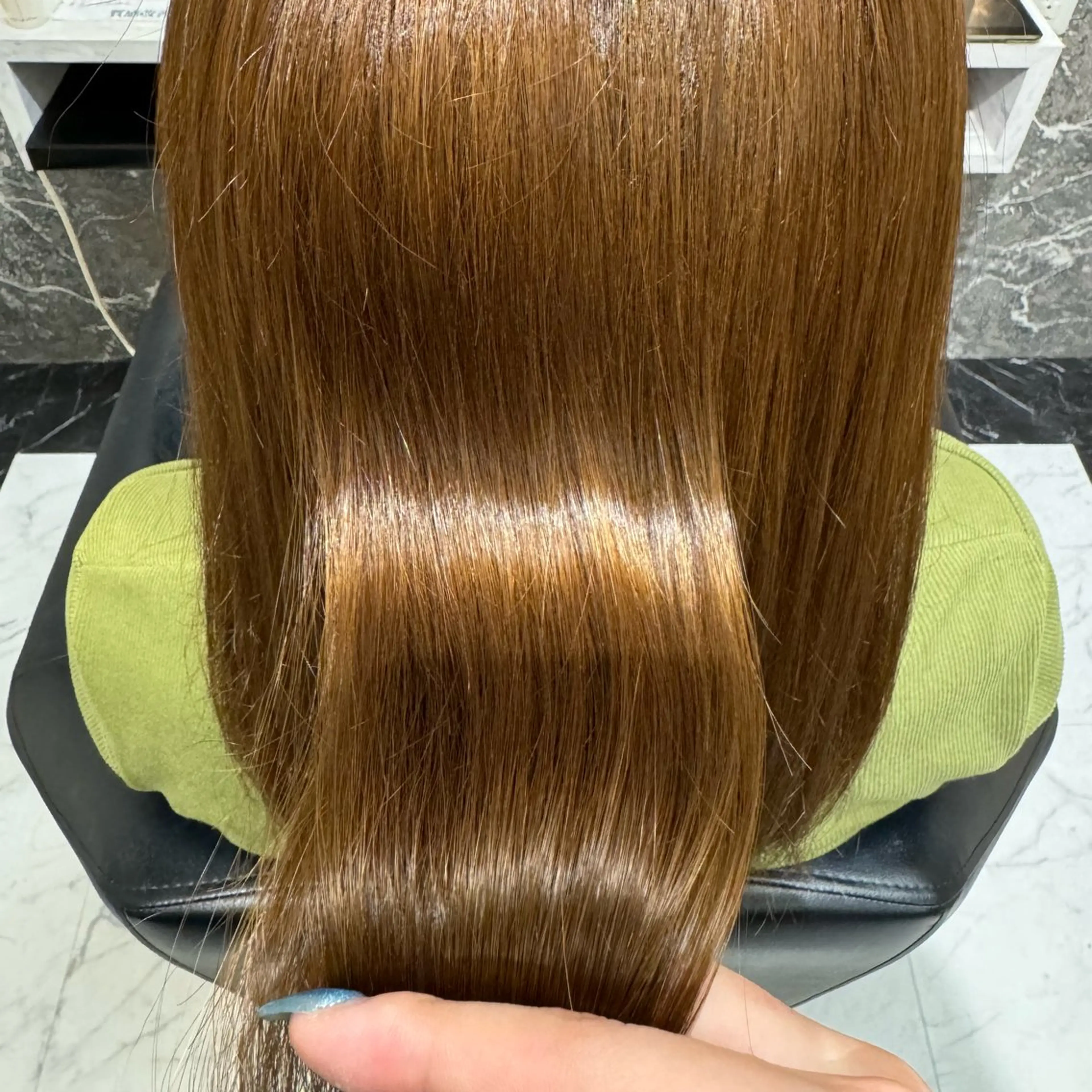 カラー Nene エクステモデル募集中のヘアスタイル