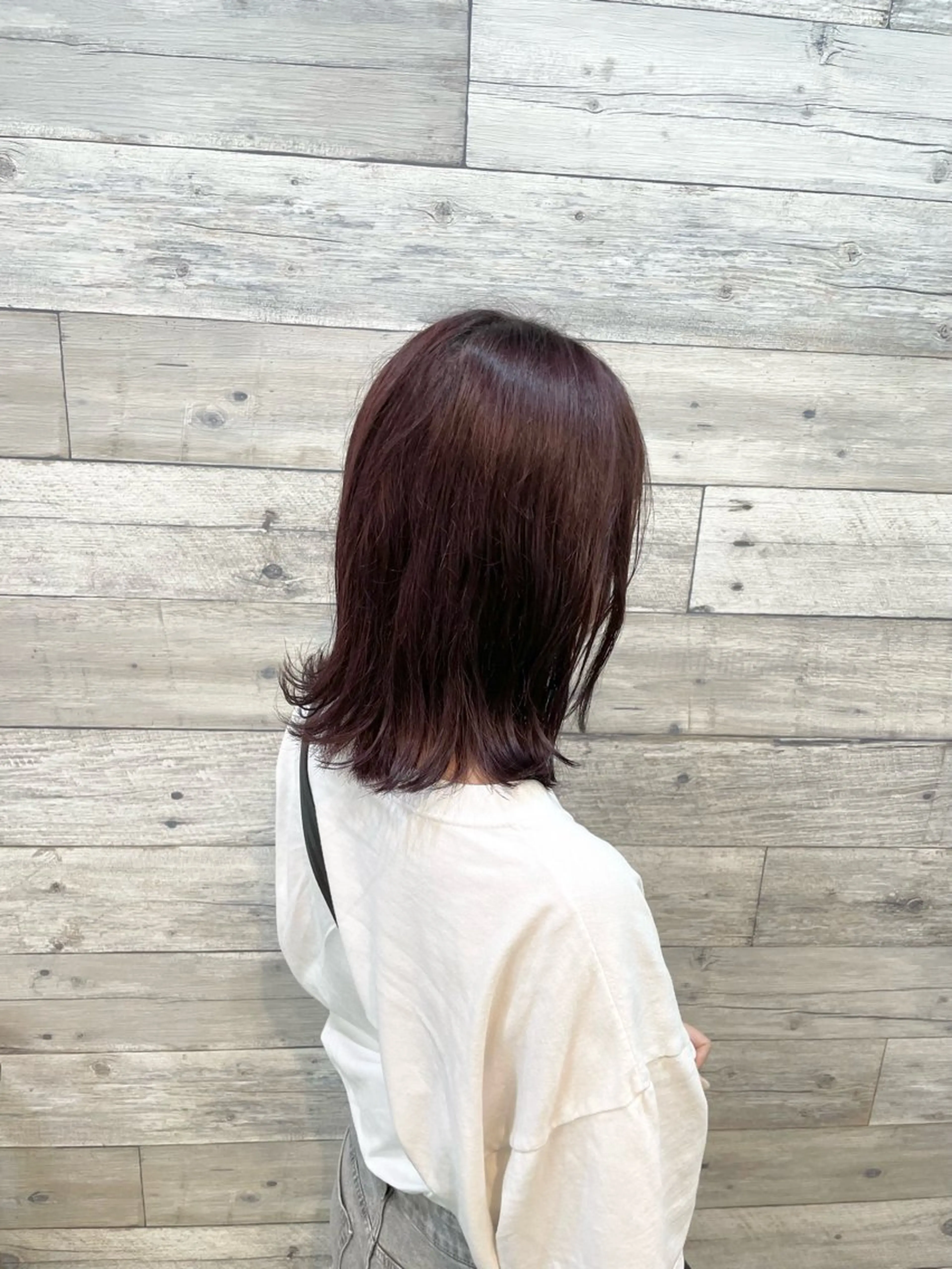 カラー ヘアカラー 田中 愛羅のヘアスタイル