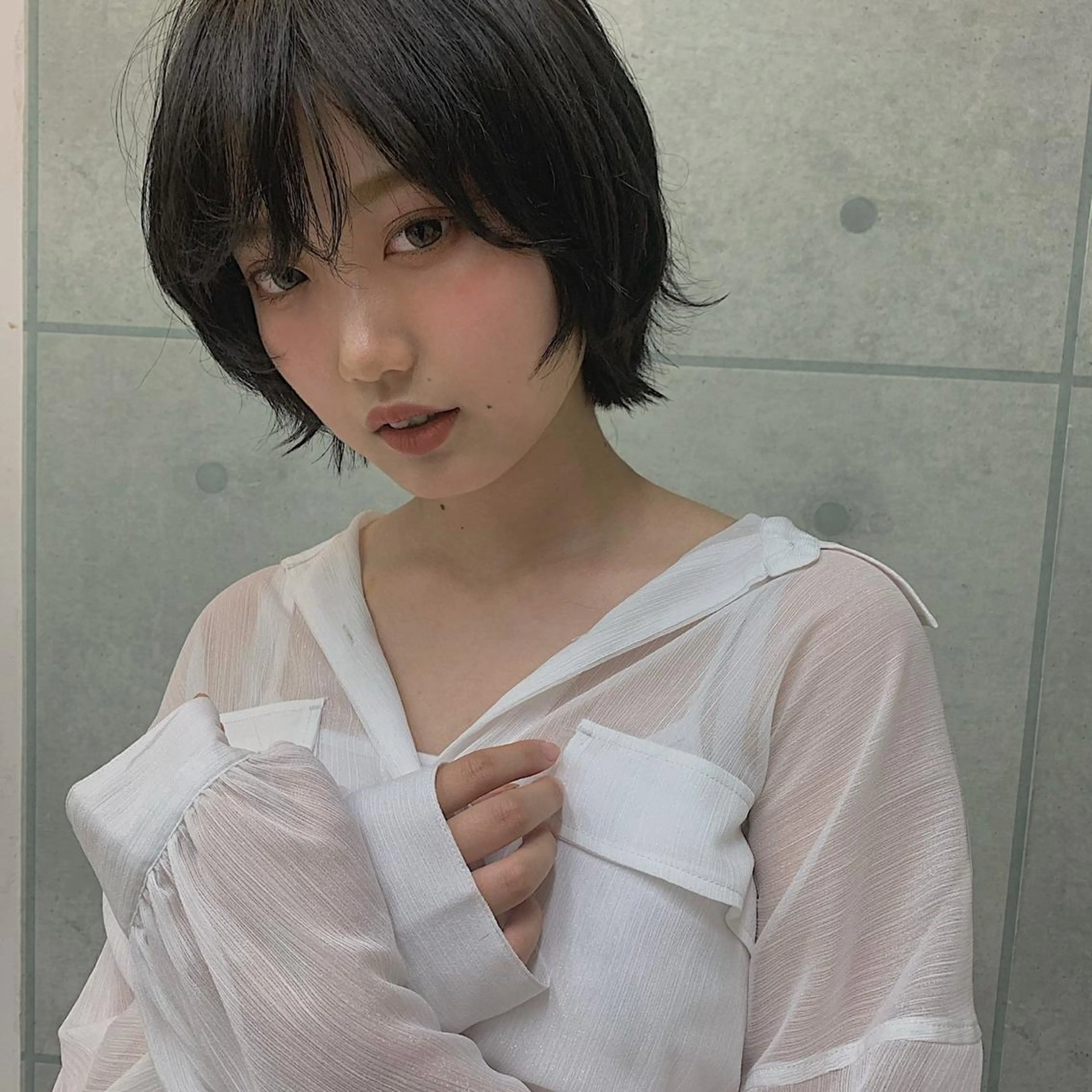 ショート カラー アディクシーカラー ブルーカラー グレージュ ネイビーカラー ショートヘア neaf【六本木】所属・韓国/愛されレイヤー 六本木/yuri🎀のヘアスタイル