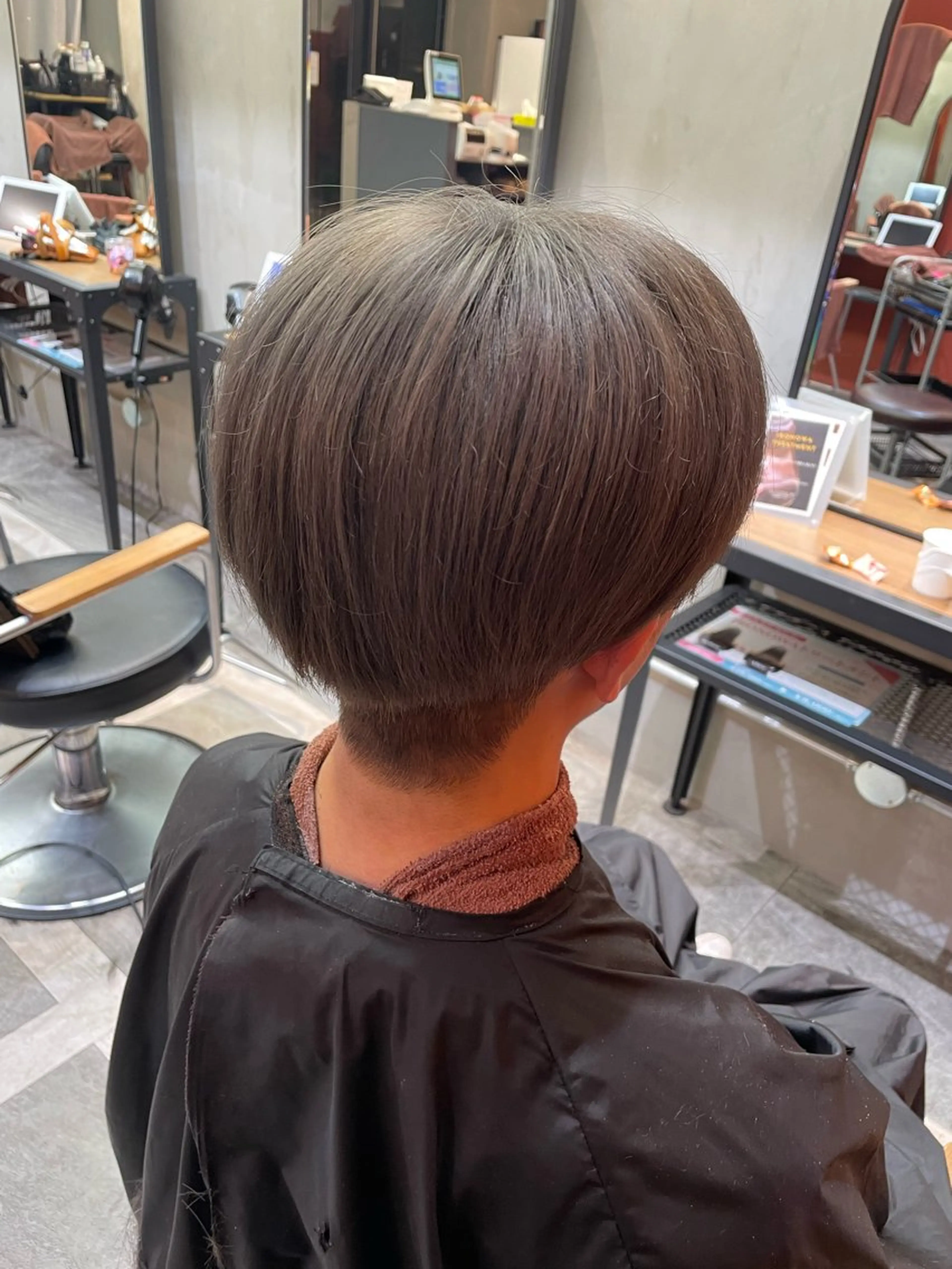 メンズ メンズブリーチ カット ヘアカラー ラフィスヘアーGlanz桂店所属・🌈鈴木 泰地🌈のヘアスタイル