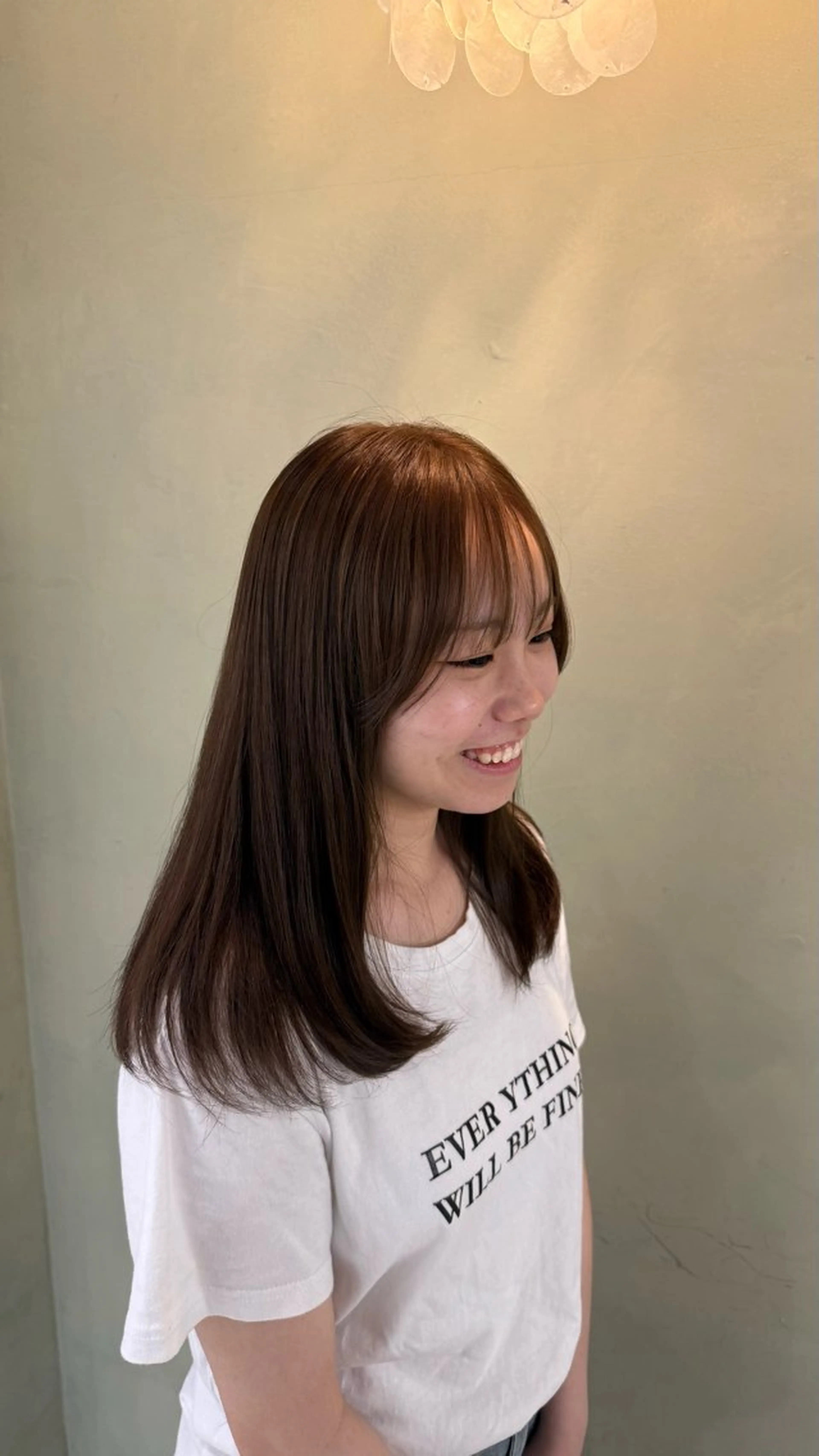 セミロング ヘアカラー 源内 花歩のヘアスタイル