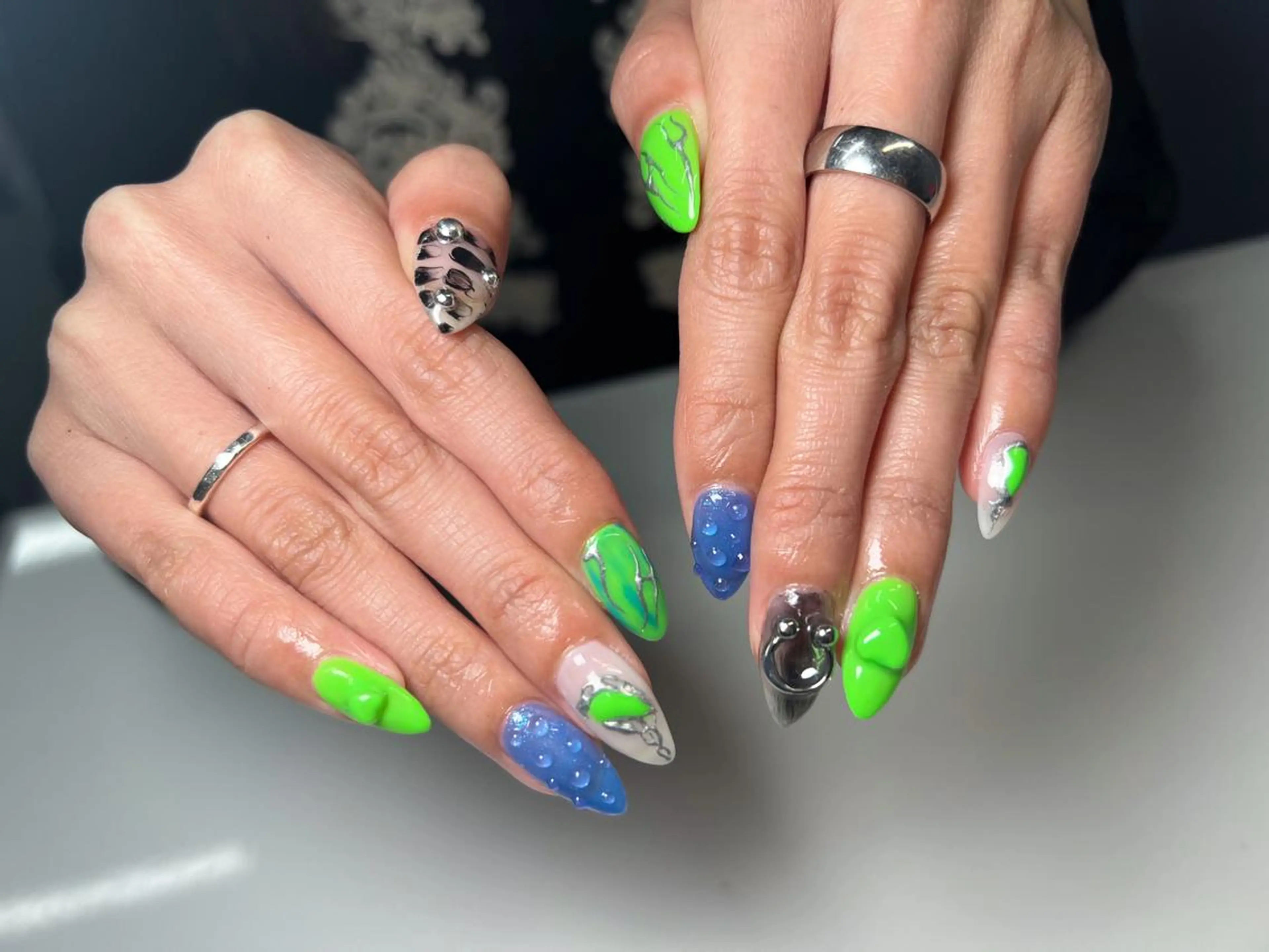 ネイル ハンドネイル Nail Salon L'arc所属・💊大阪/南船場 monica🧠のネイルデザイン