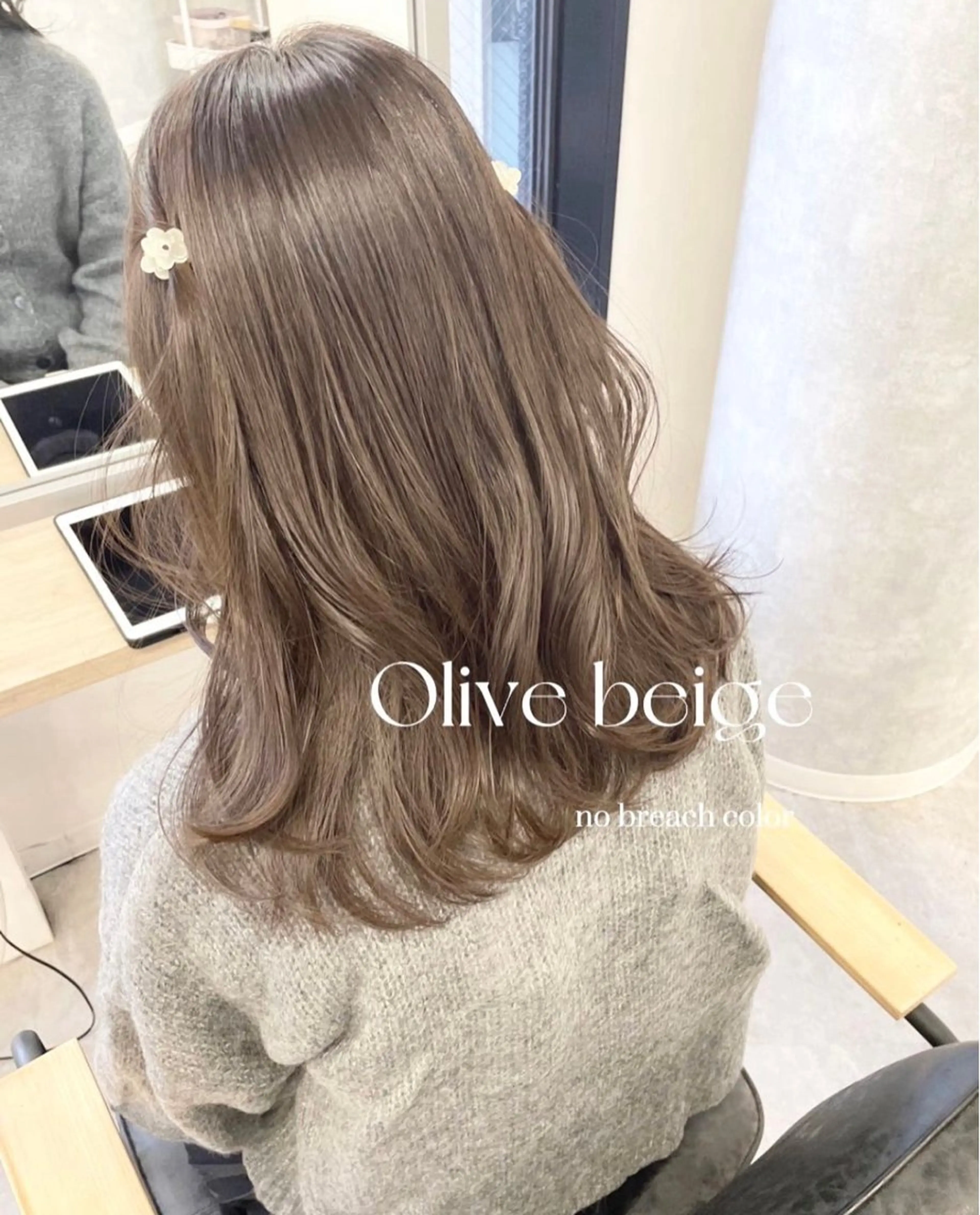ミディアム カラー misaki🩰🤍 まろみ透け感カラーのヘアスタイル