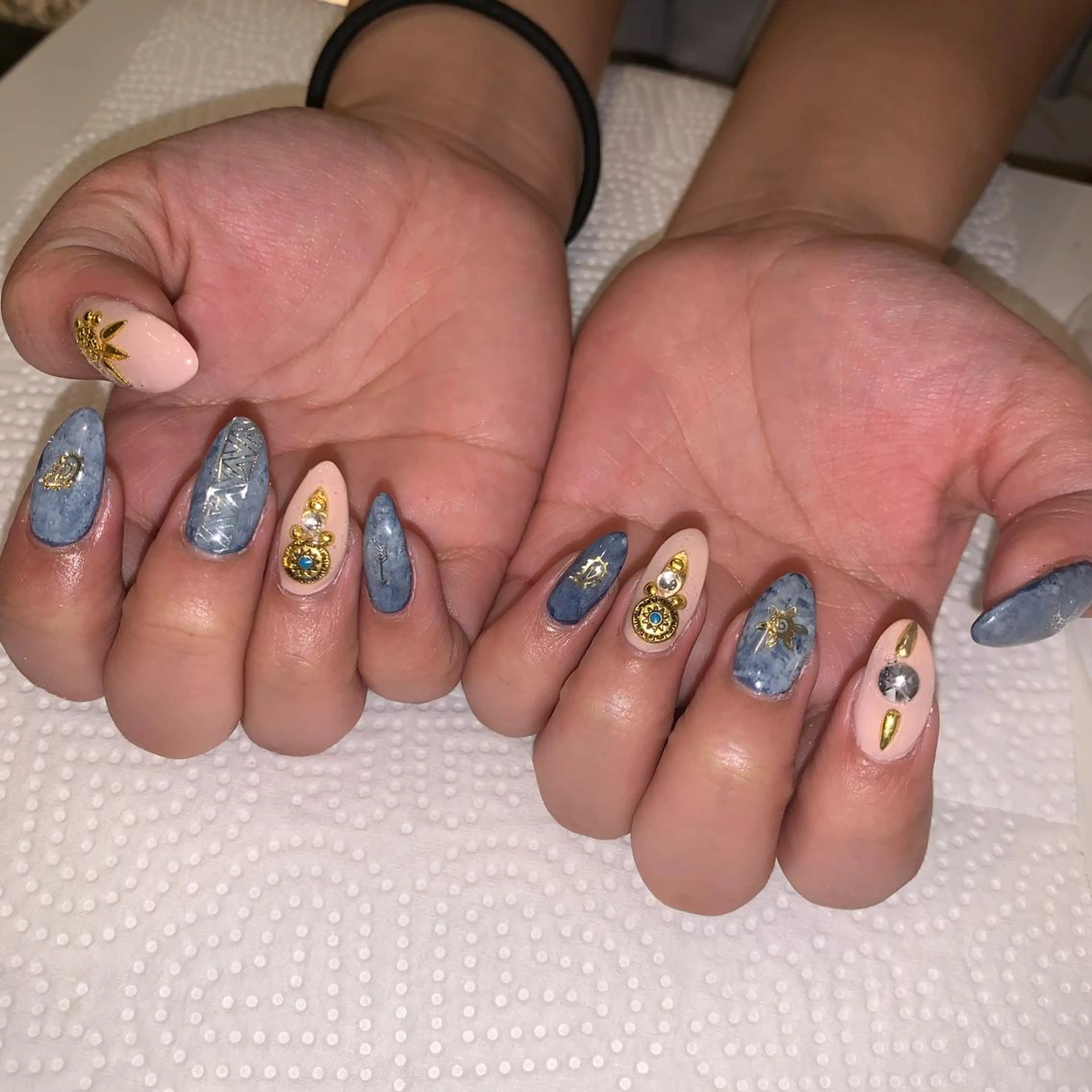 ネイル 🌙🫧CHARME (RUKA)🦋🫧のネイルデザイン