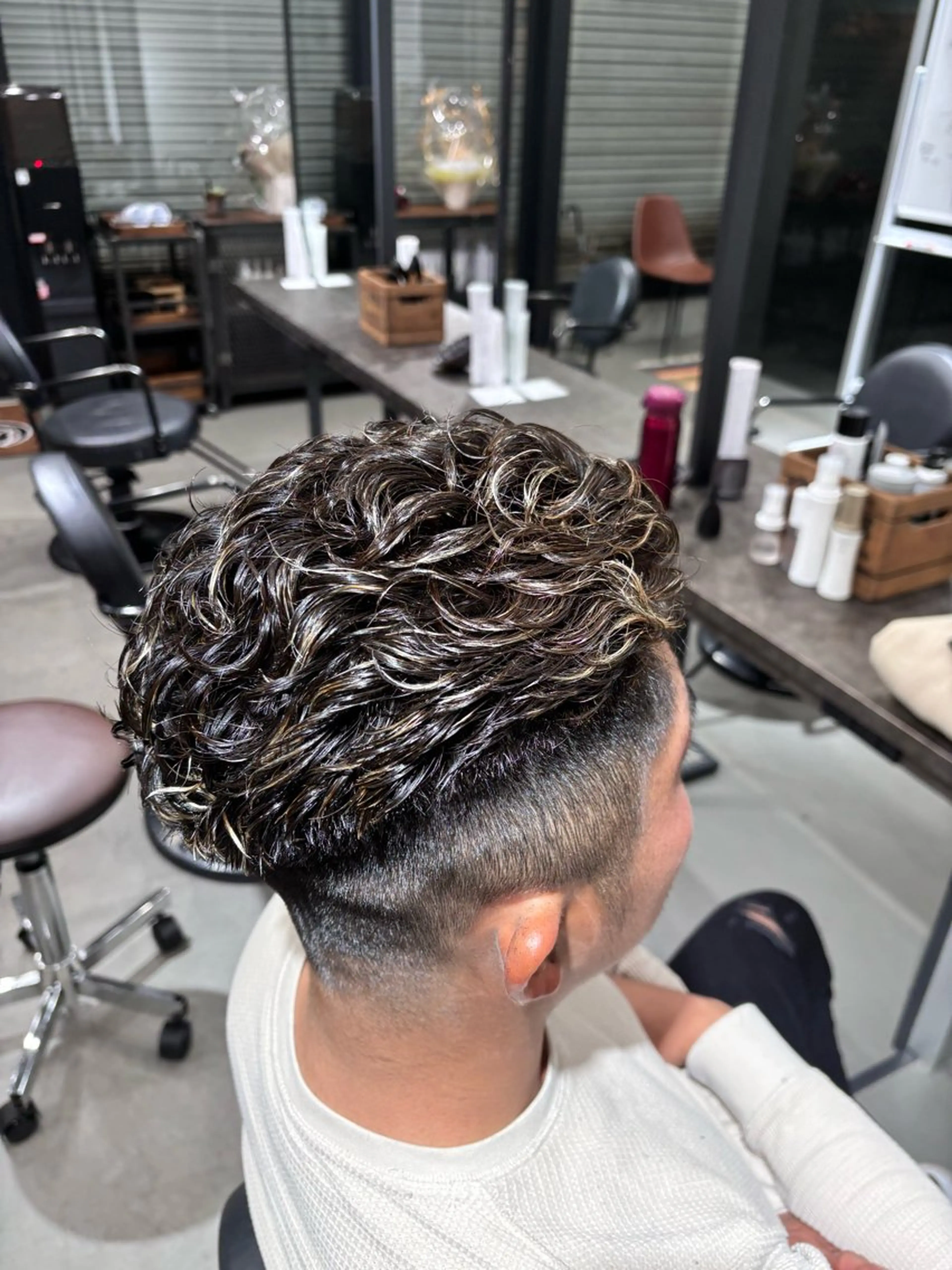 パーマ メンズ メンズパーマ カット パーマ Caly所属・加納 摩人のヘアスタイル