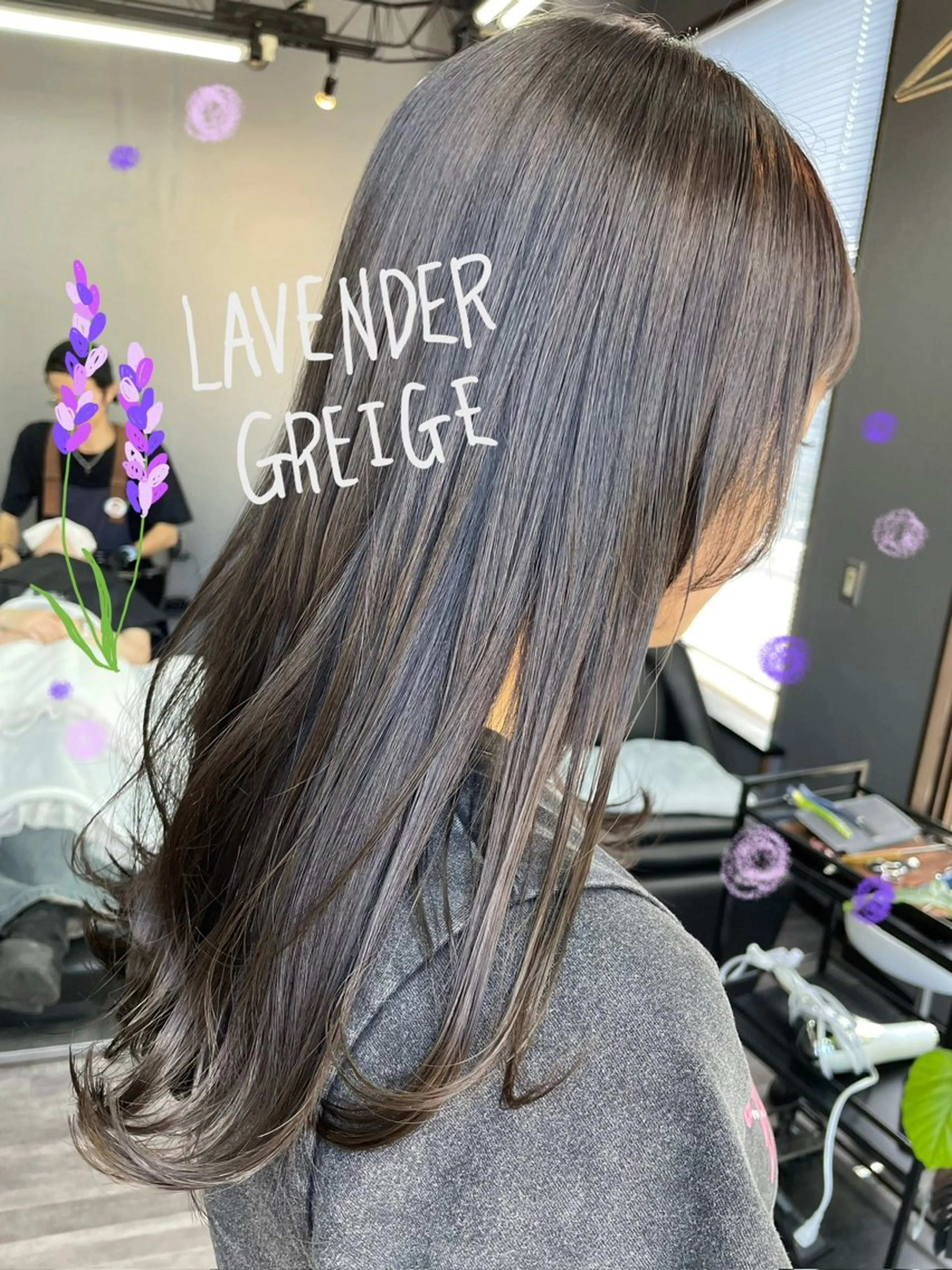 ロング カラー 透明感カラー オノ アカネのヘアスタイル