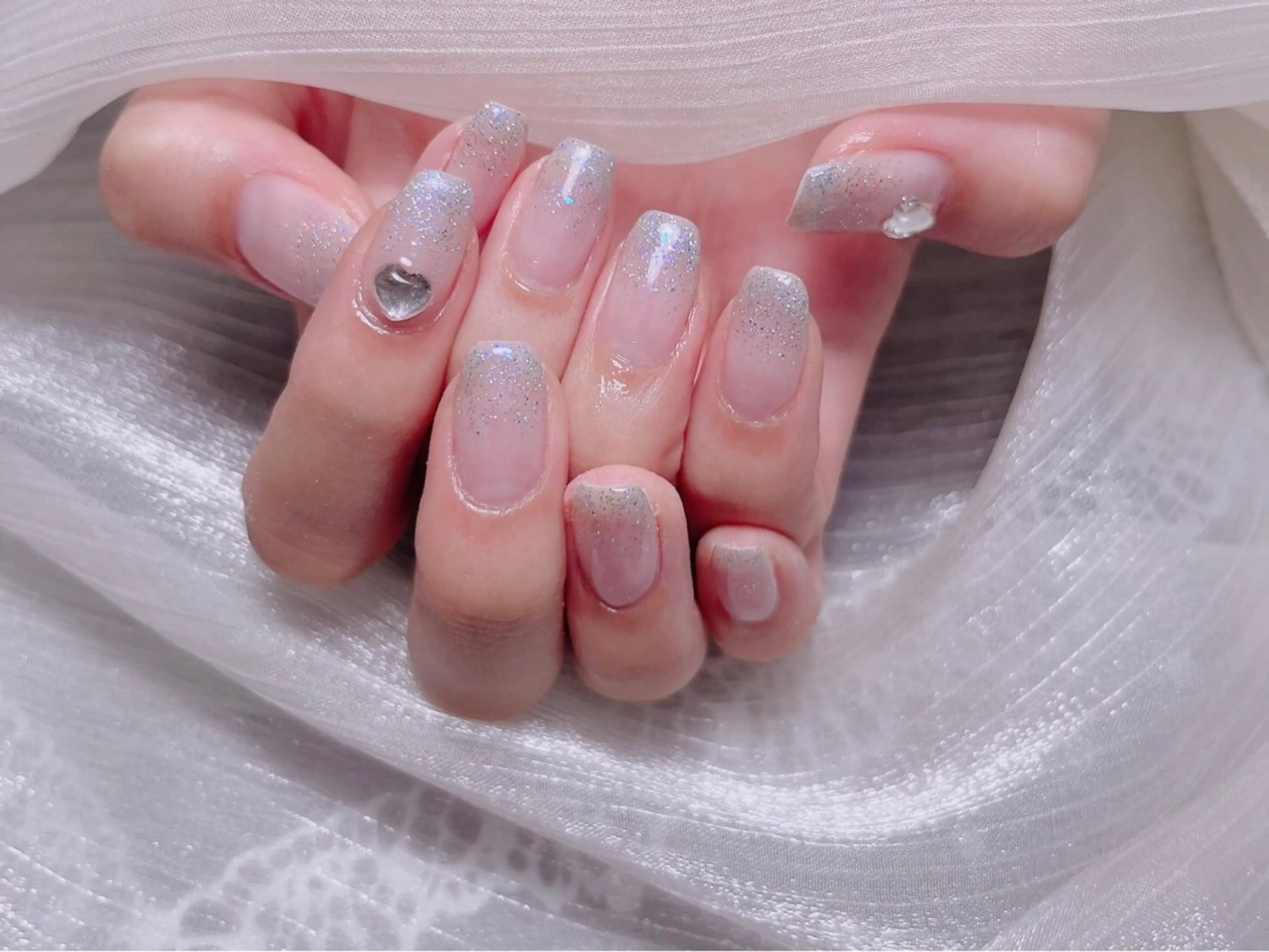 ネイル ハンドネイル Kari ネイルサロンのネイルデザイン