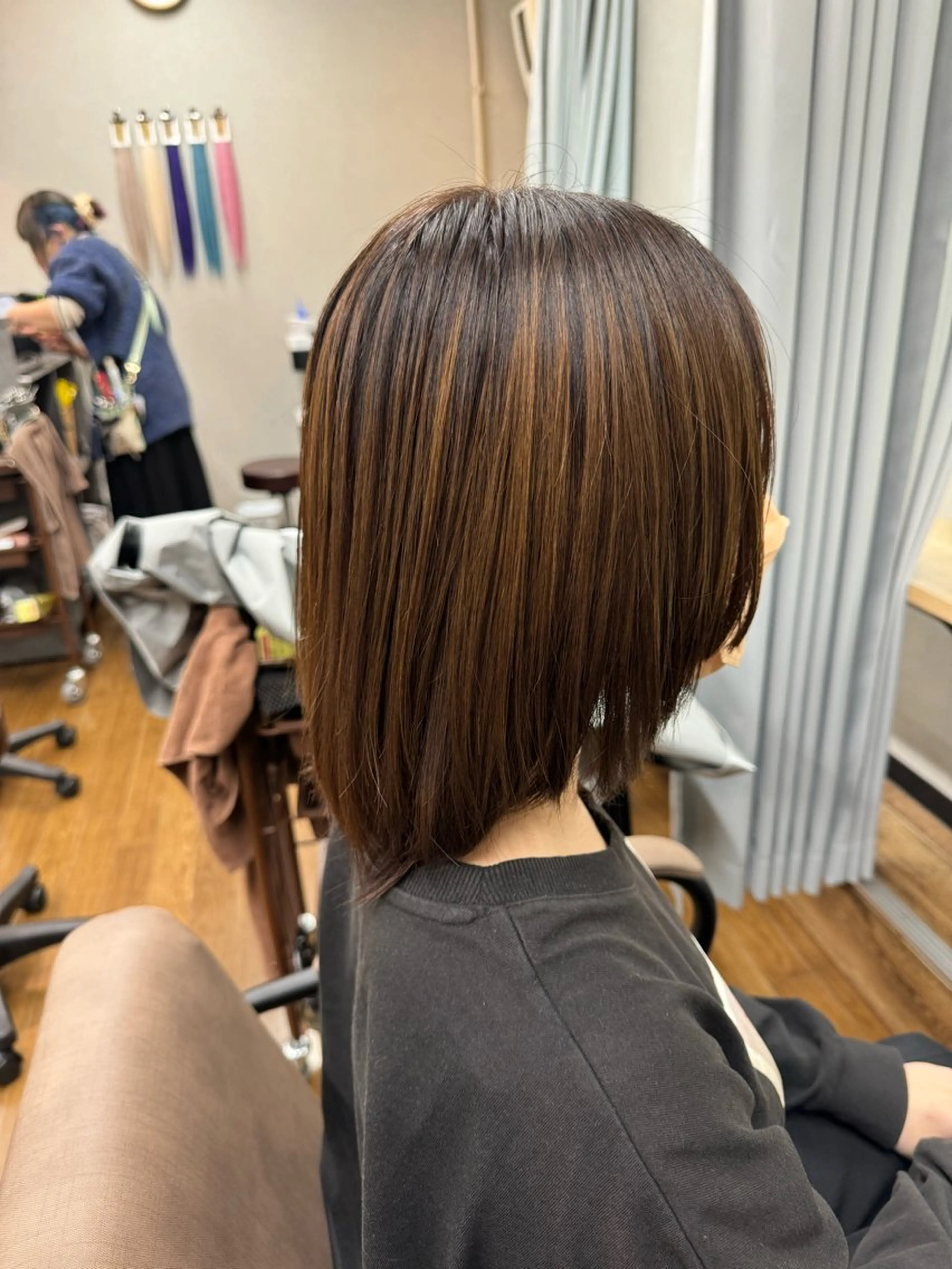 ミディアム カット ヘアカラー TELA HAIR 稲毛店　千尋のヘアスタイル