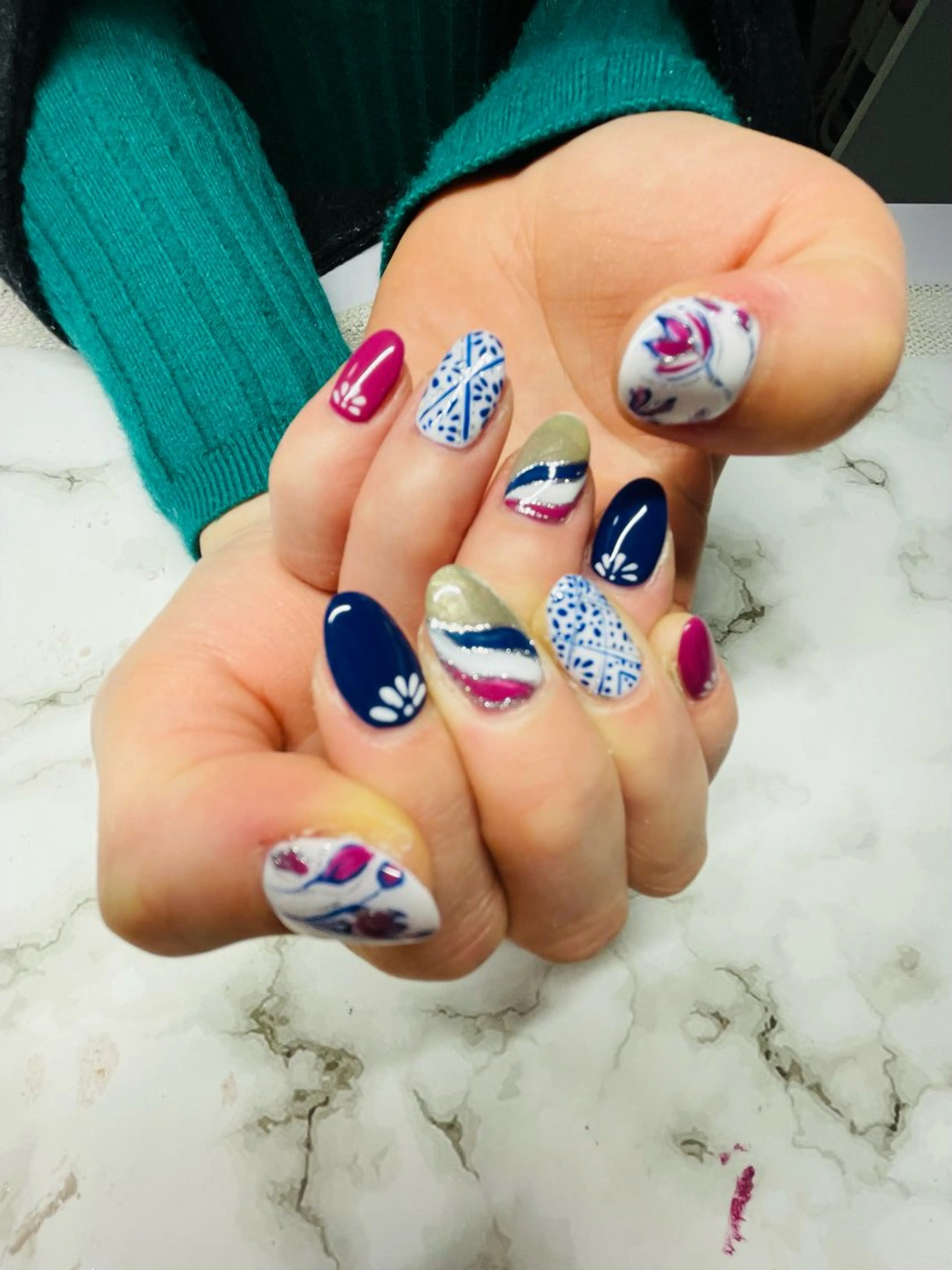 ネイル 持ち込み Star Beautyのネイルデザイン
