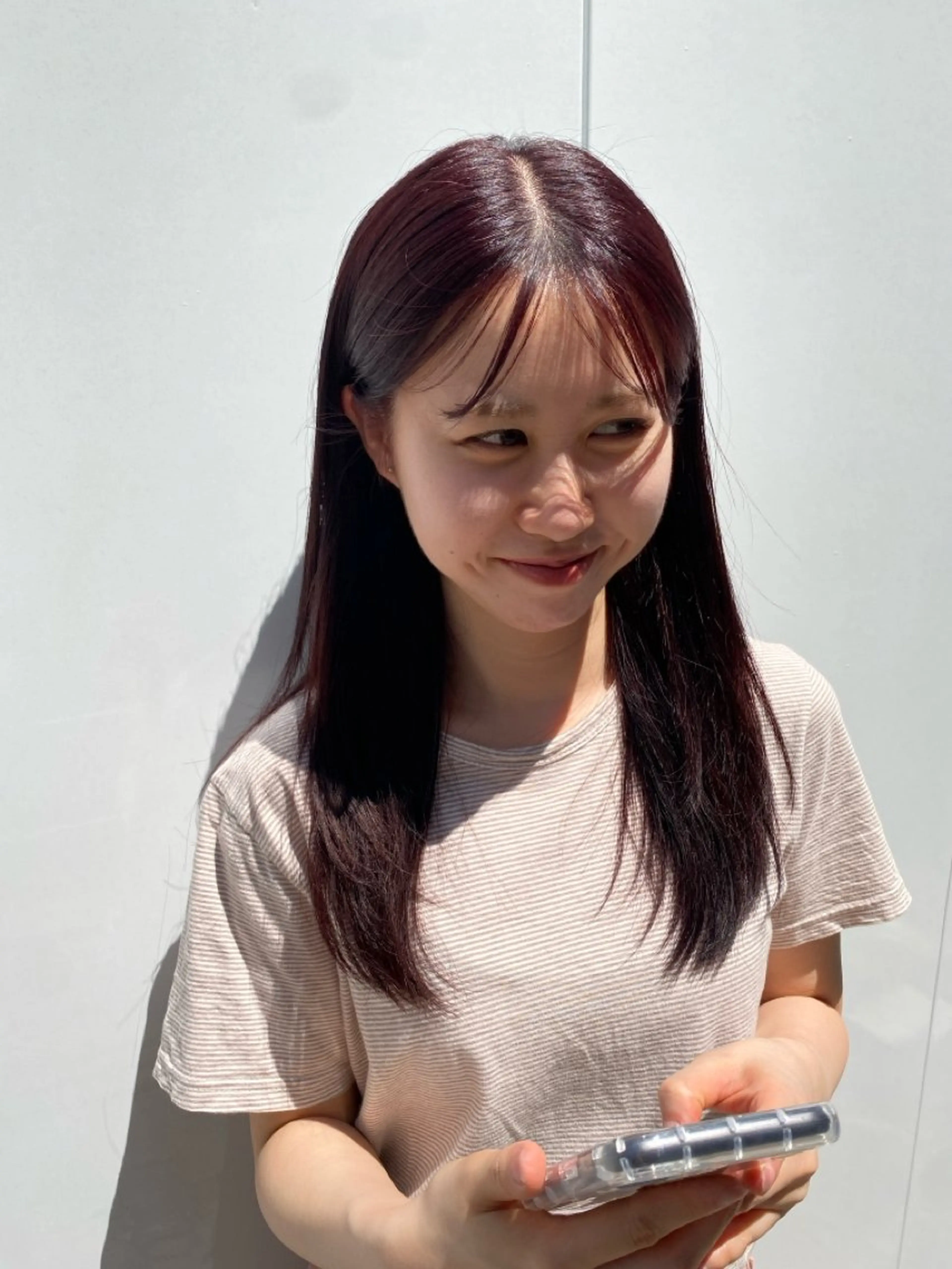 セミロング ヘアカラー トリートメント みやけ ひなのヘアスタイル