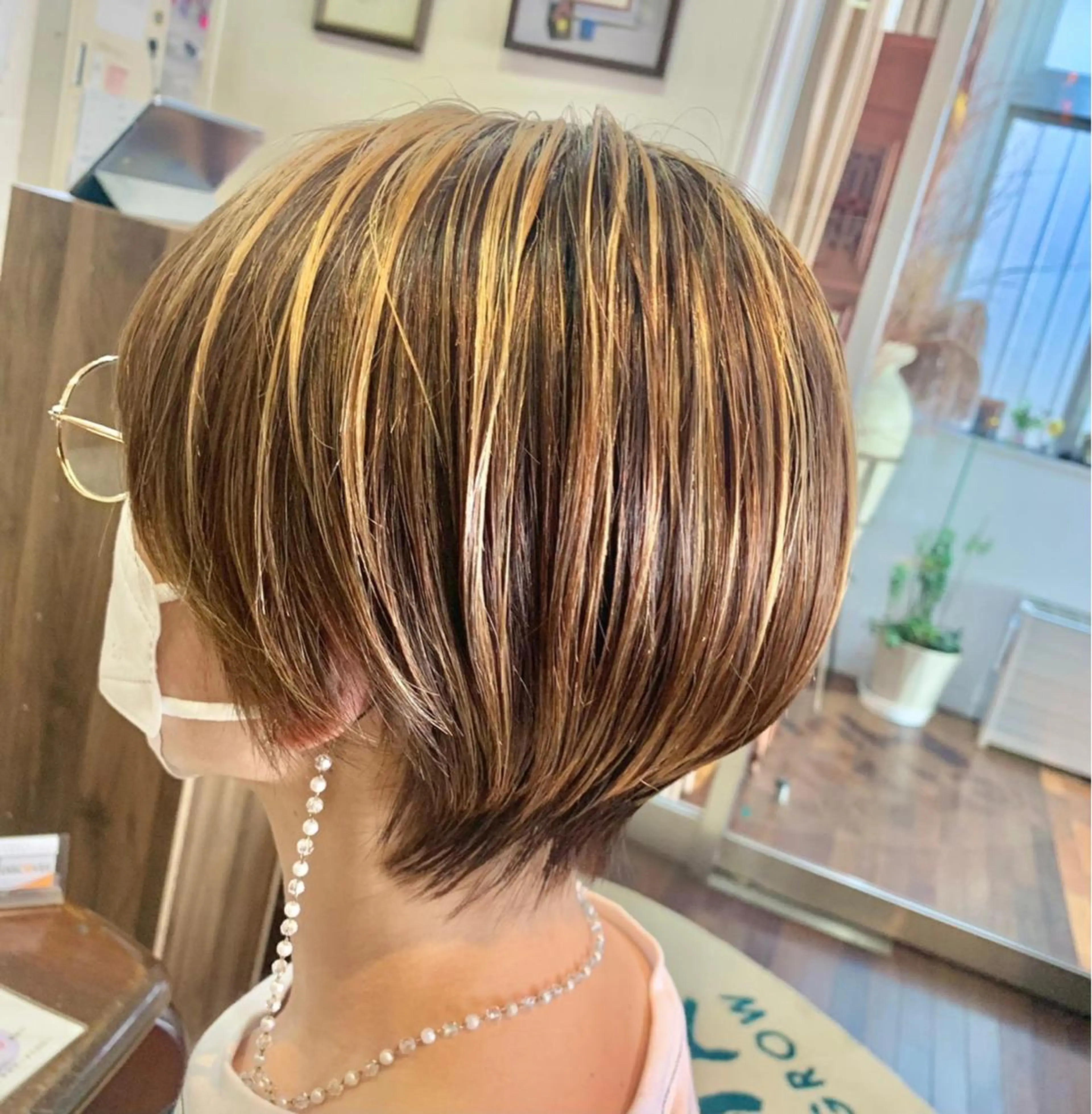 ショート ハイライト ショートヘア ヘアカラー 山口 寛生のヘアスタイル