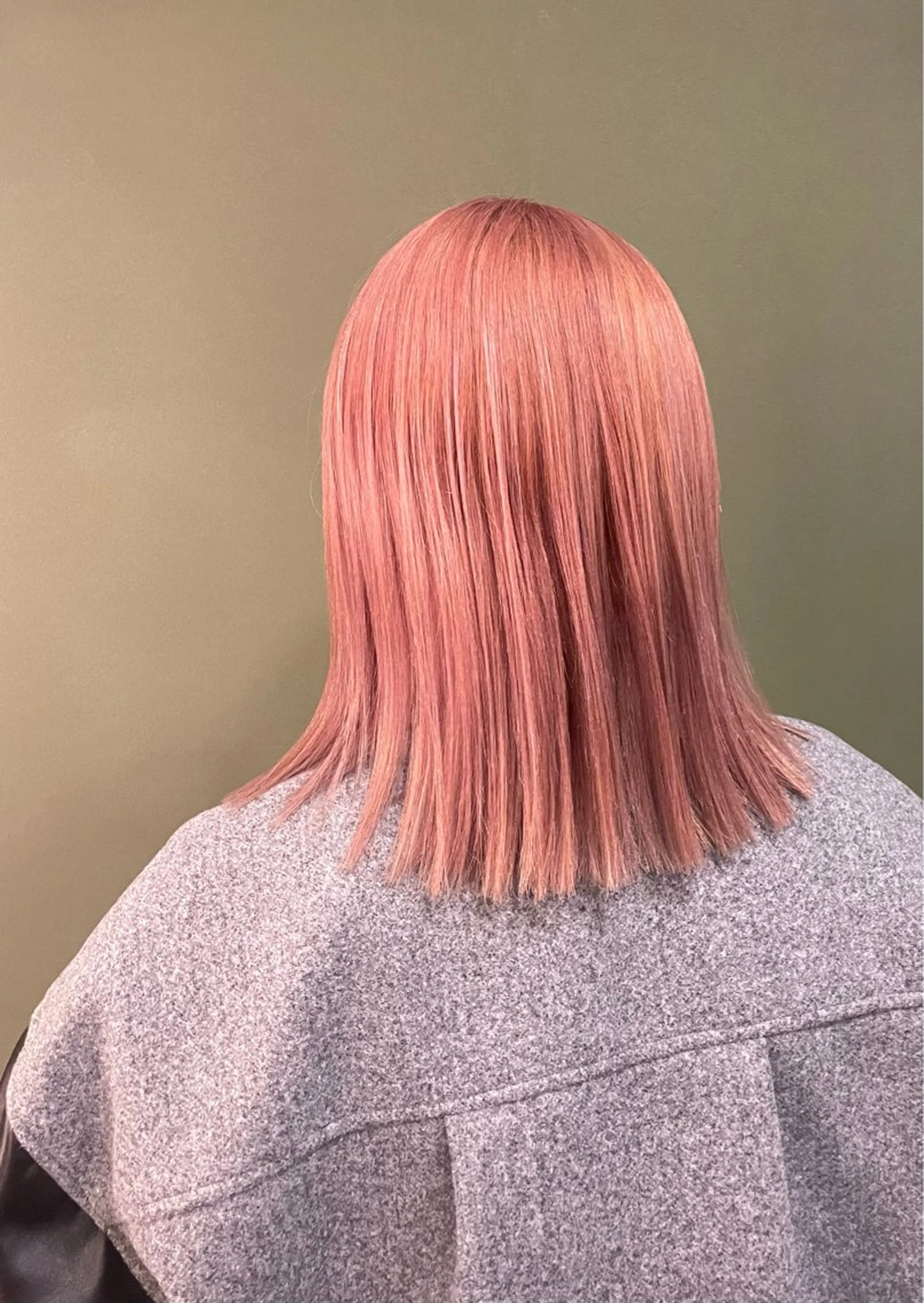 ミディアム カラー ヘアカラー トリートメント ヘアセット PATH-hair. store/MAIのヘアスタイル
