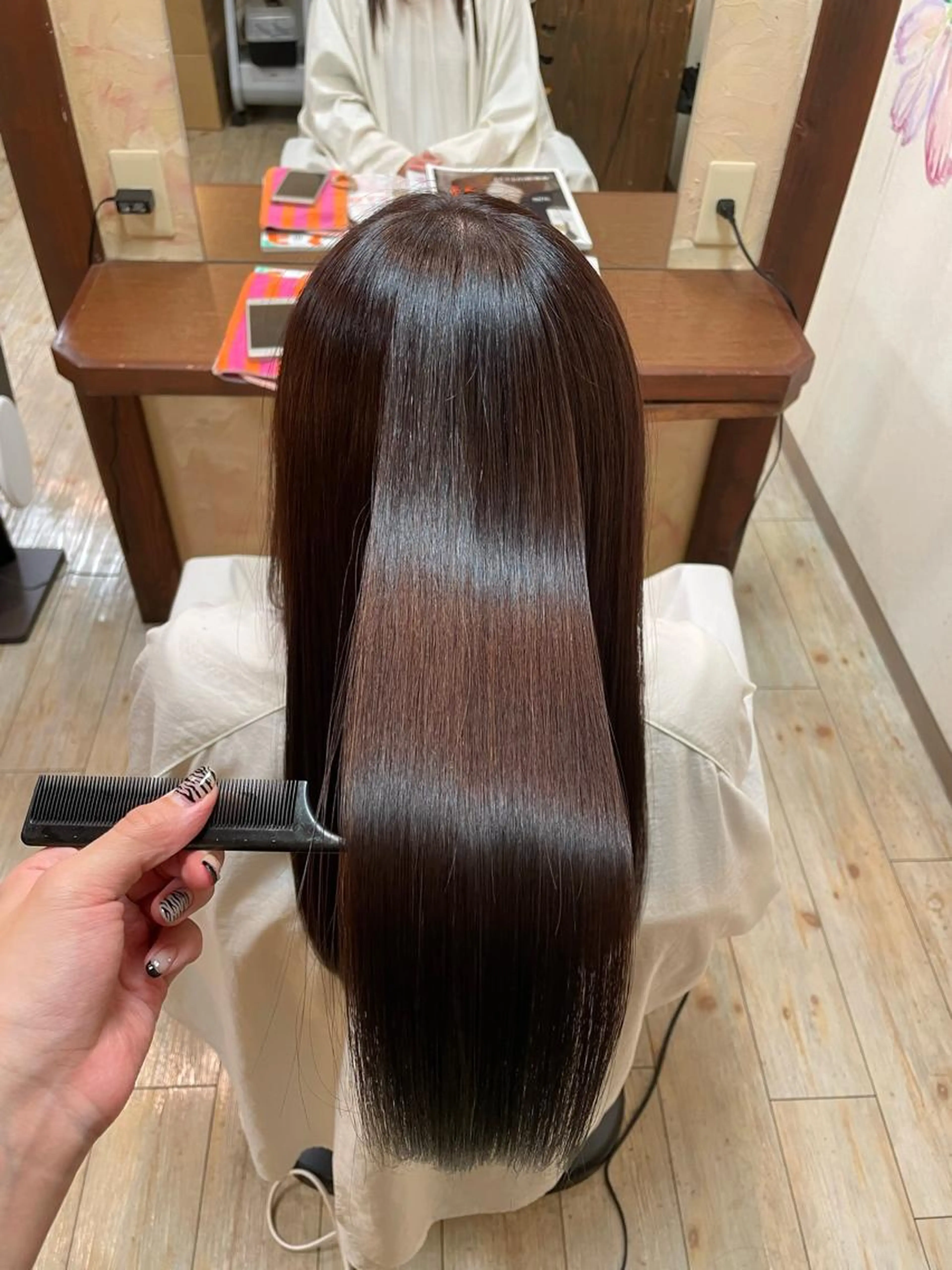 🍑ご新規様限定🍑カラー➕酸熱トリートメント💖シン・つるぴカラー❣️の写真