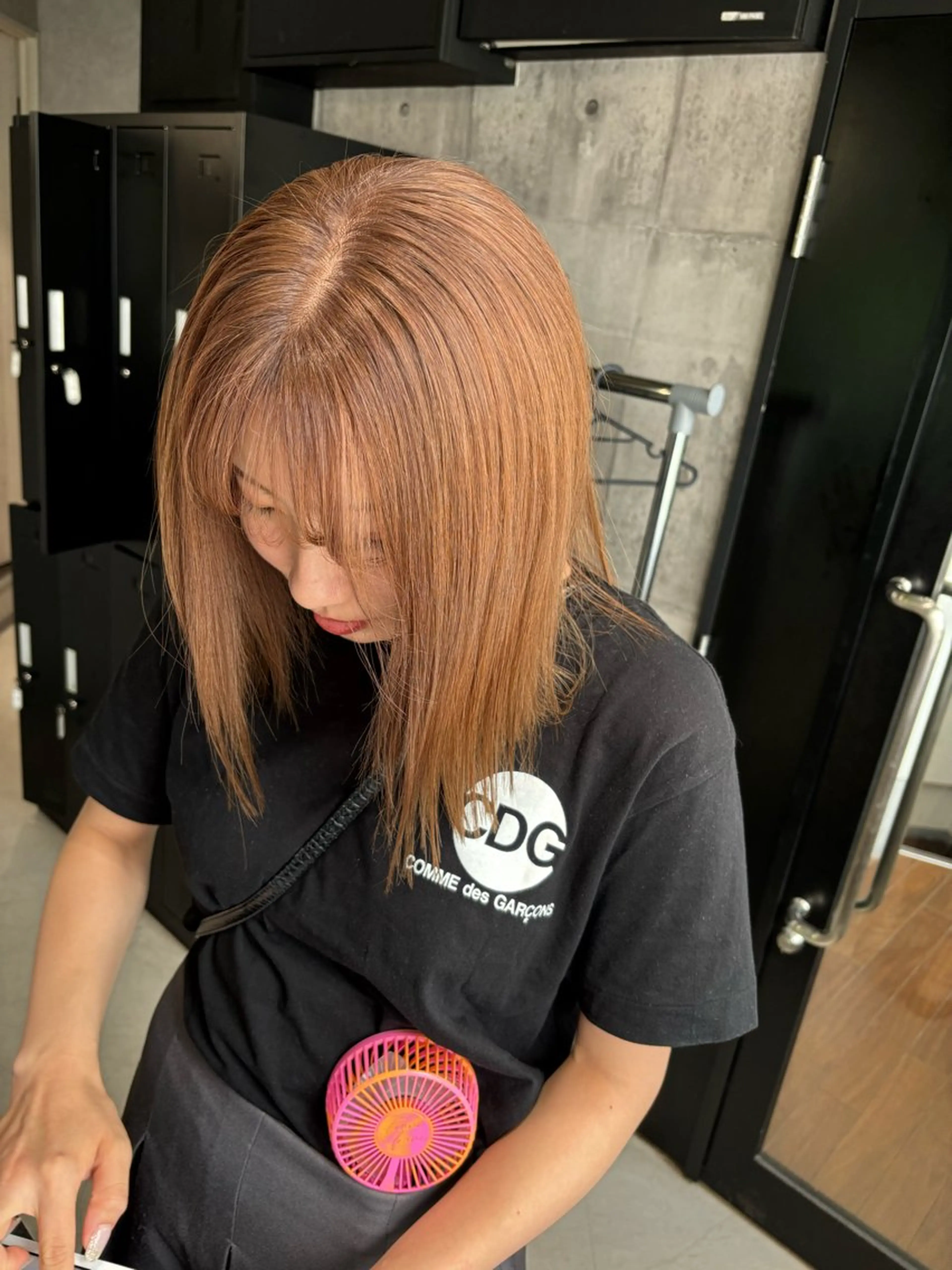 ミディアム カラー ベージュカラー ミルクティーベージュ _white【京橋店】所属・_WHITE / KENTOのヘアスタイル