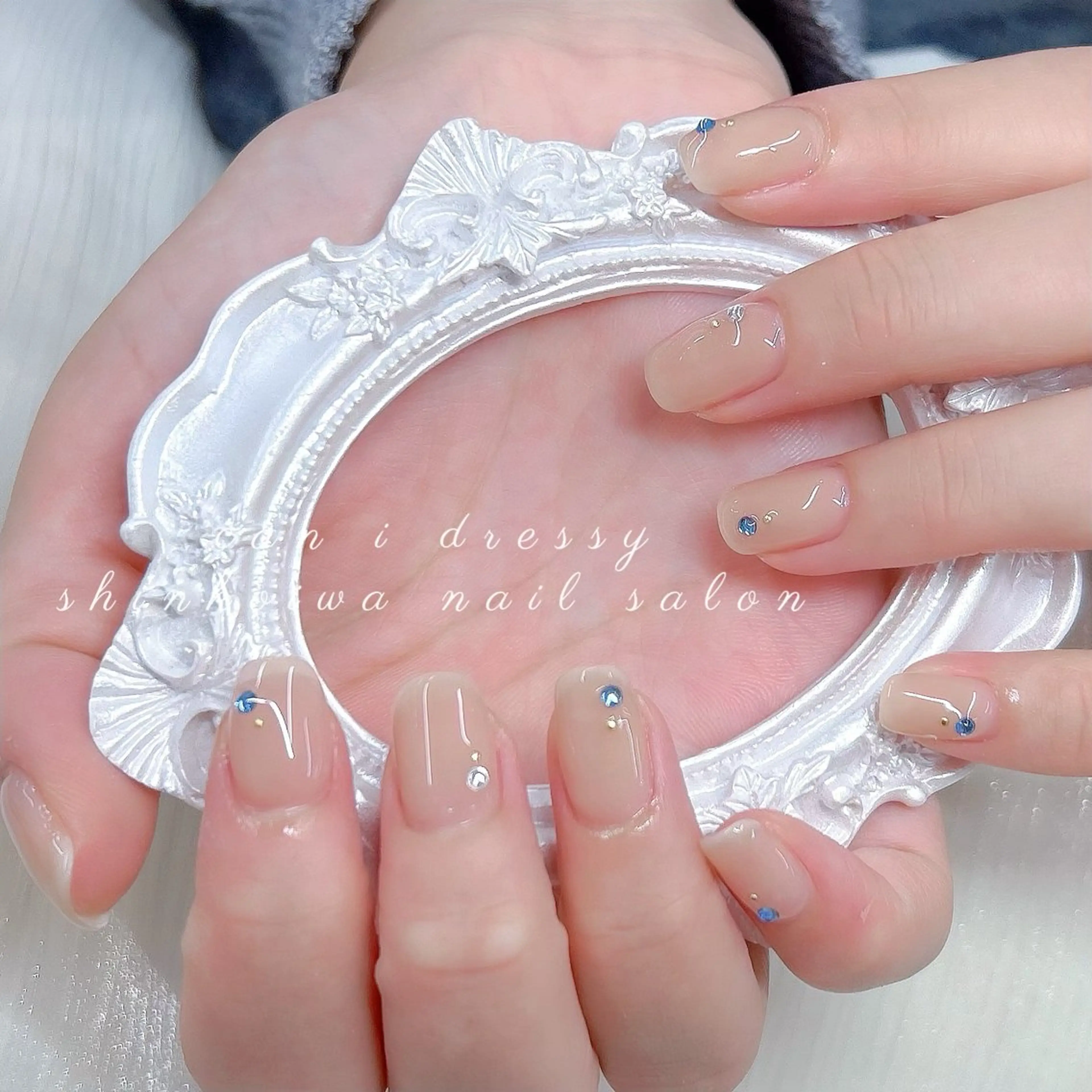 ネイル キラキラネイル ワンカラーネイル ストーンネイル ハンドネイル キャンアイレッシー 新小岩のネイルデザイン