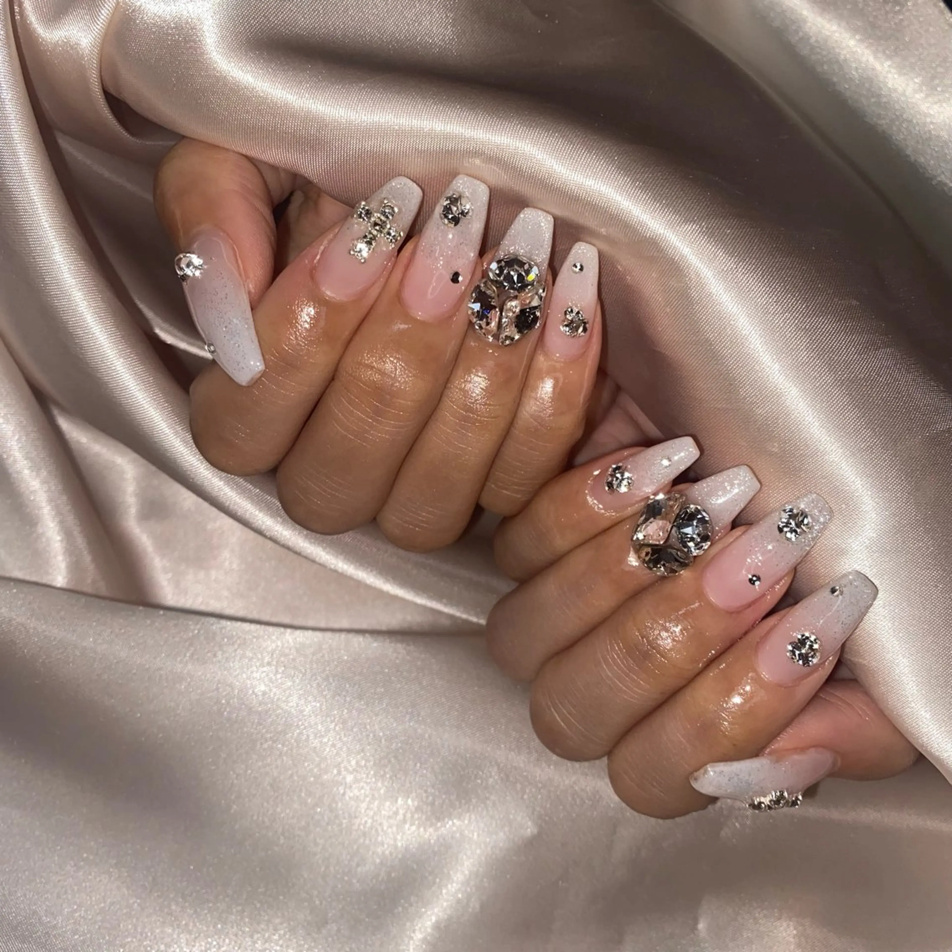 ネイル ハンドネイル la vie Luire所属・la vie Luire アスカのネイルデザイン