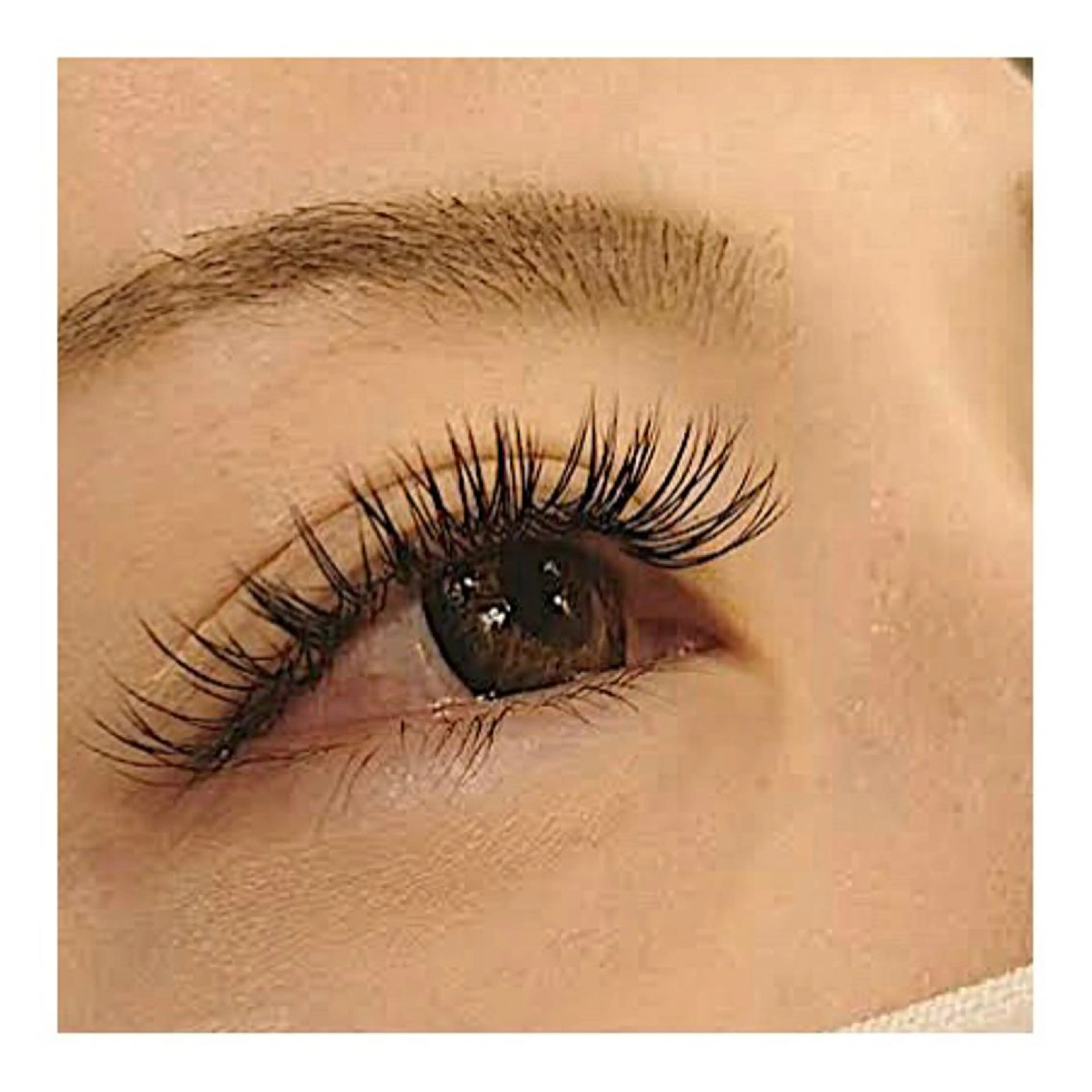 マツエク・マツパ マツエク Tierna所属・氏原 愛美のマツエク・マツパデザイン