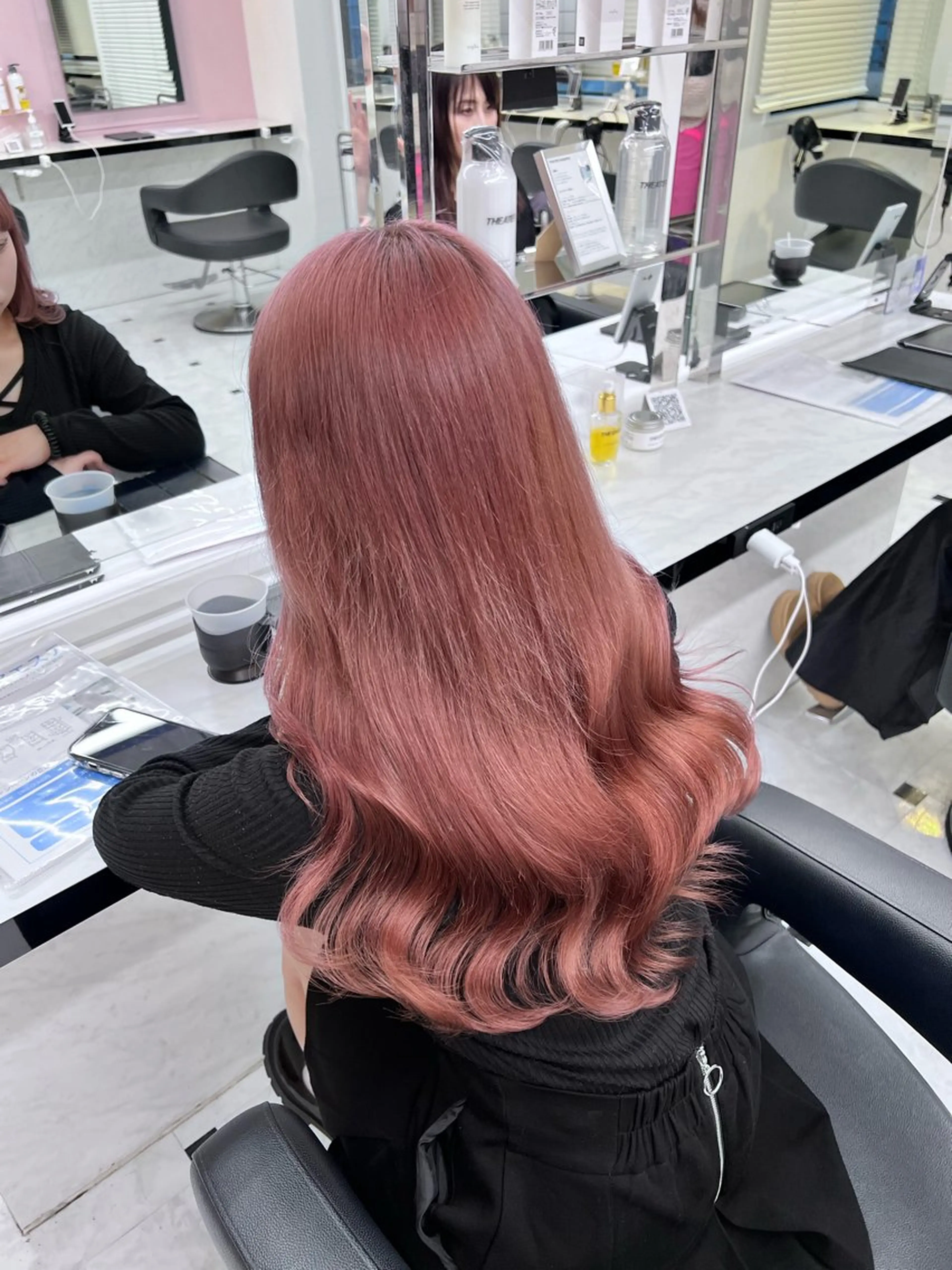 ミディアム ヘアアレンジ ヘアカラー トリートメント ヘッドスパ ヘアセット 💕ブリーチカラー☁ 髪質改善💖サワのヘアスタイル