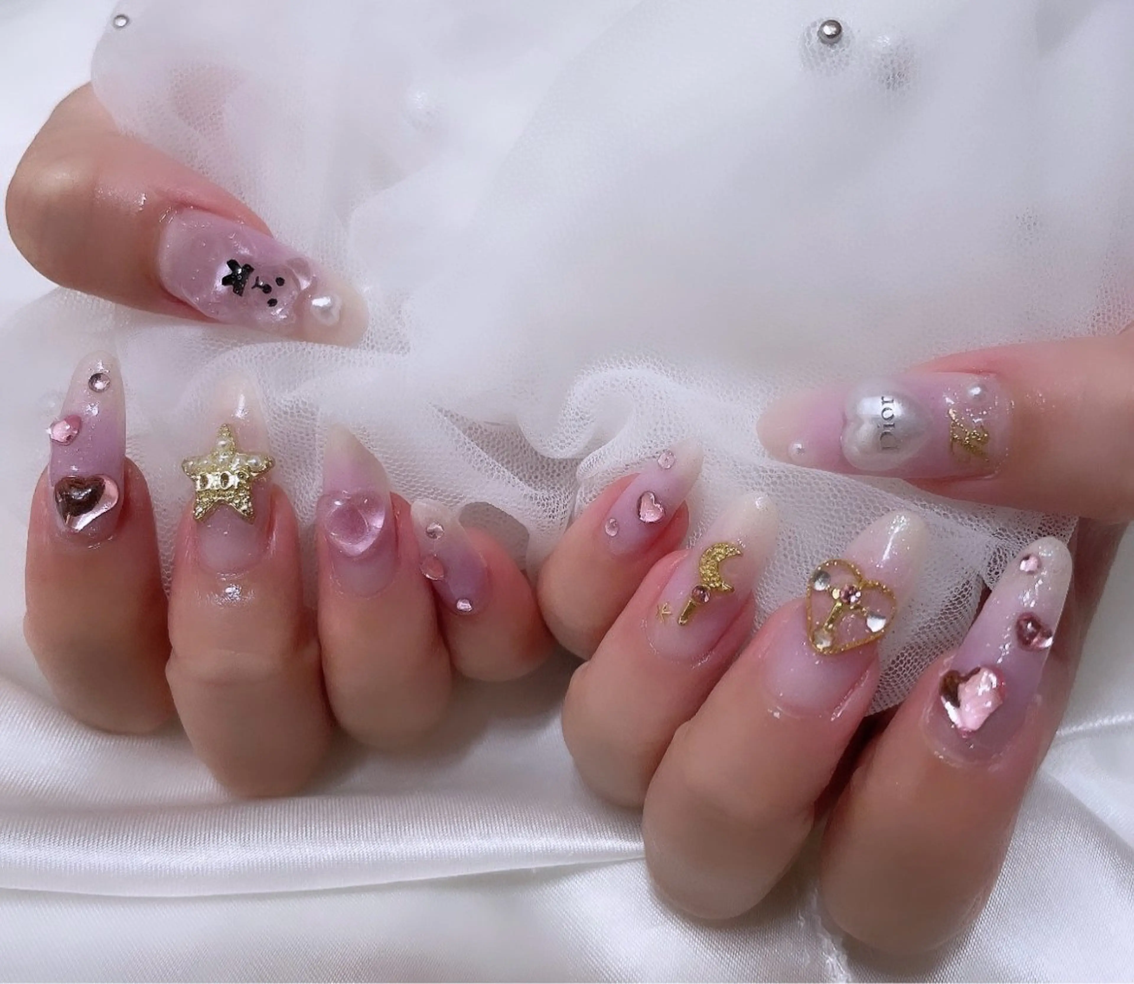 ネイル ハンドネイル Fiona Nail＆eyelash 大久保店【フィオナ】所属・下野 🌙のネイルデザイン