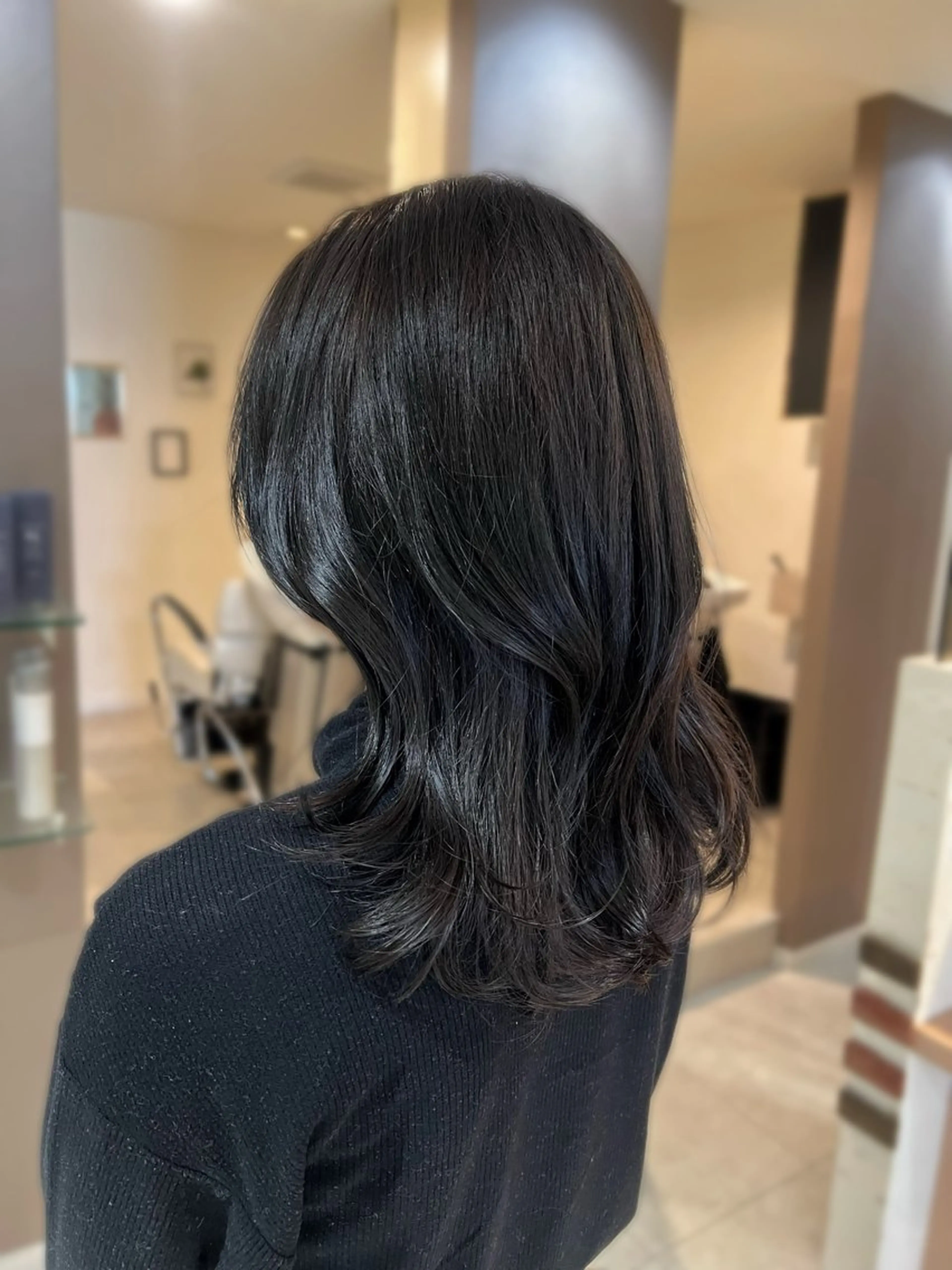 ミディアム カラー 黒髪 ヘアカラー トリートメント Eir 神戸所属・髪質改善/縮毛矯正 長井 美佐子のヘアスタイル
