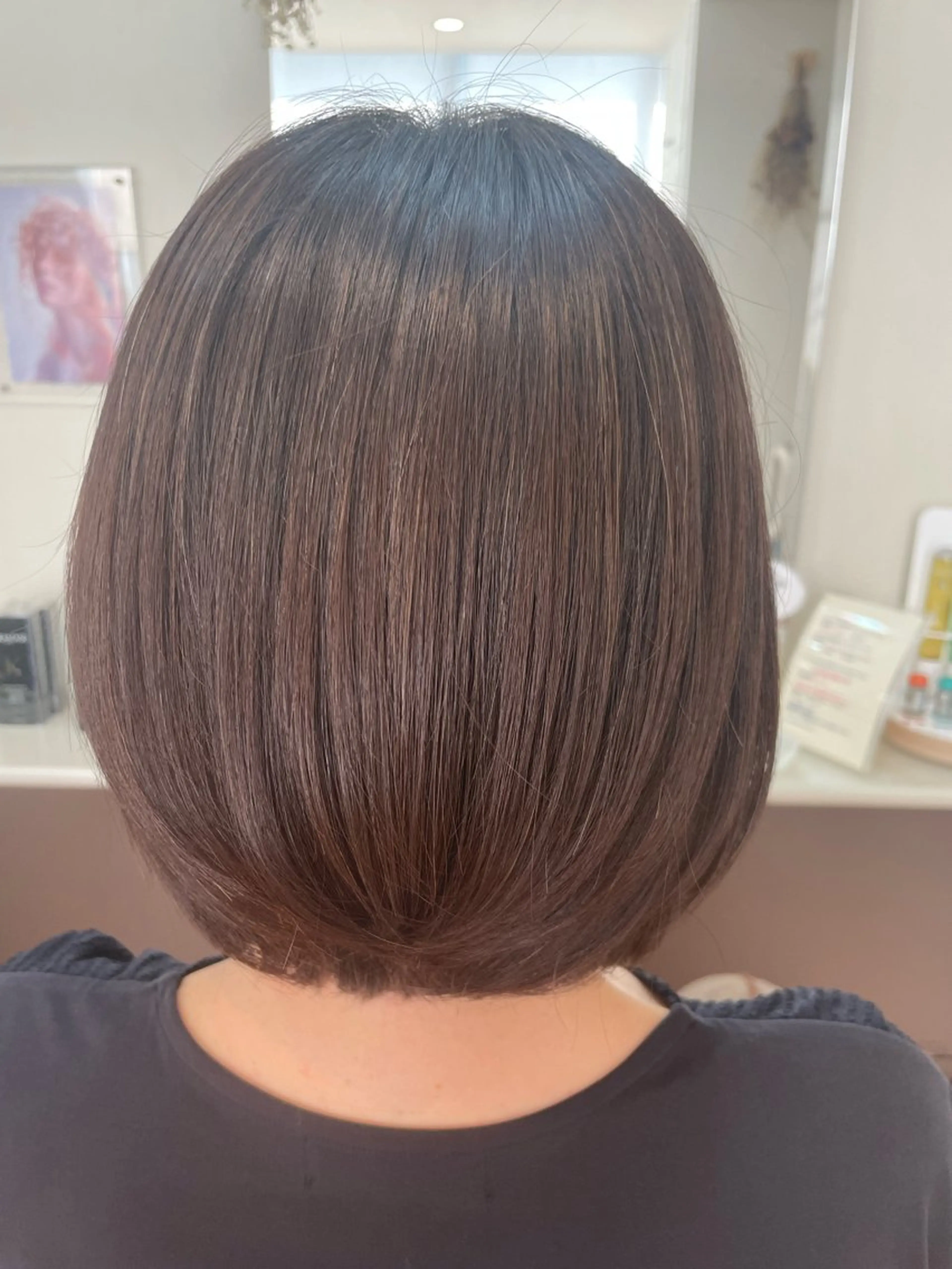 ミディアム 縮毛矯正 attrice杉山 綾乃のヘアスタイル