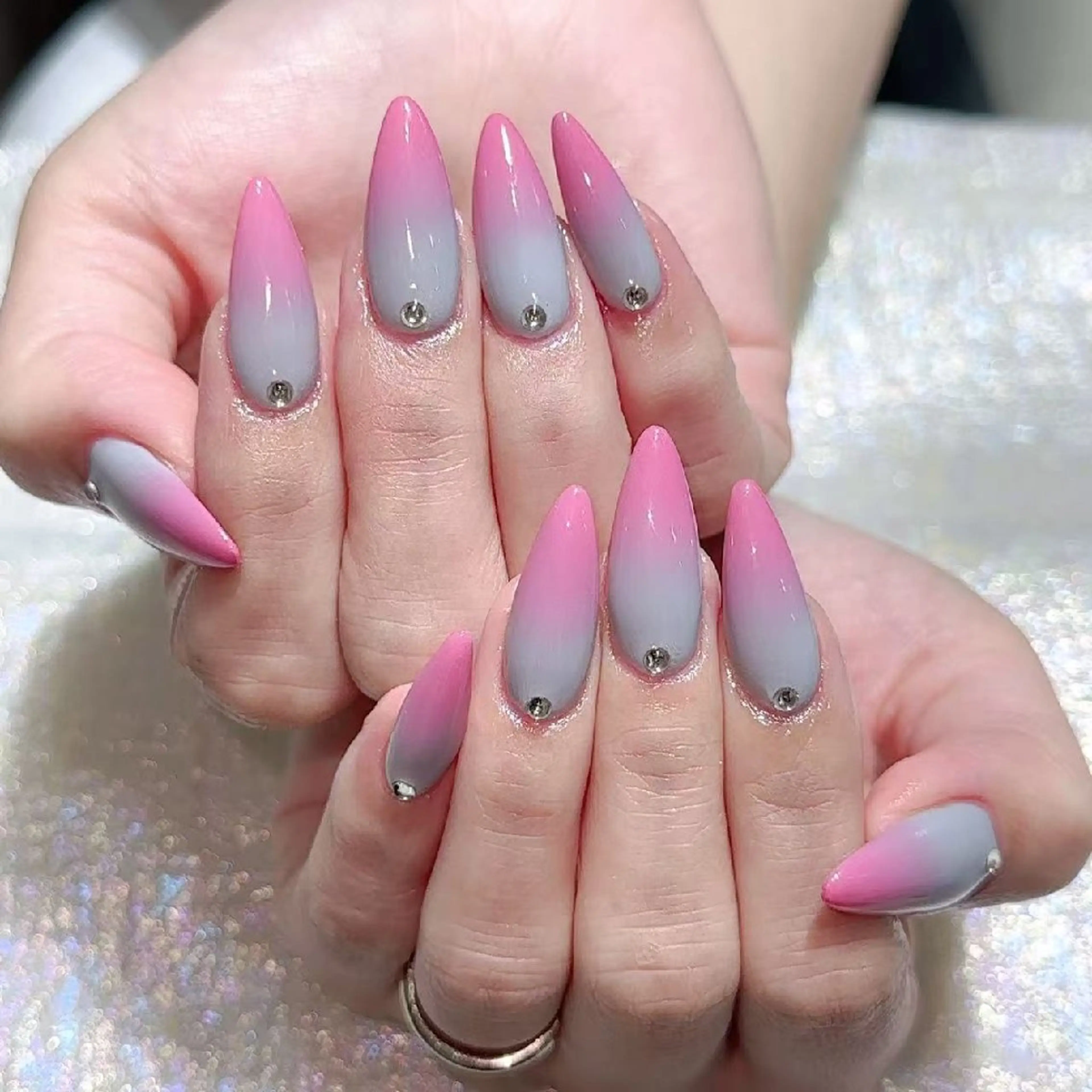 ネイル ハンドネイル Queens みなみのネイルデザイン