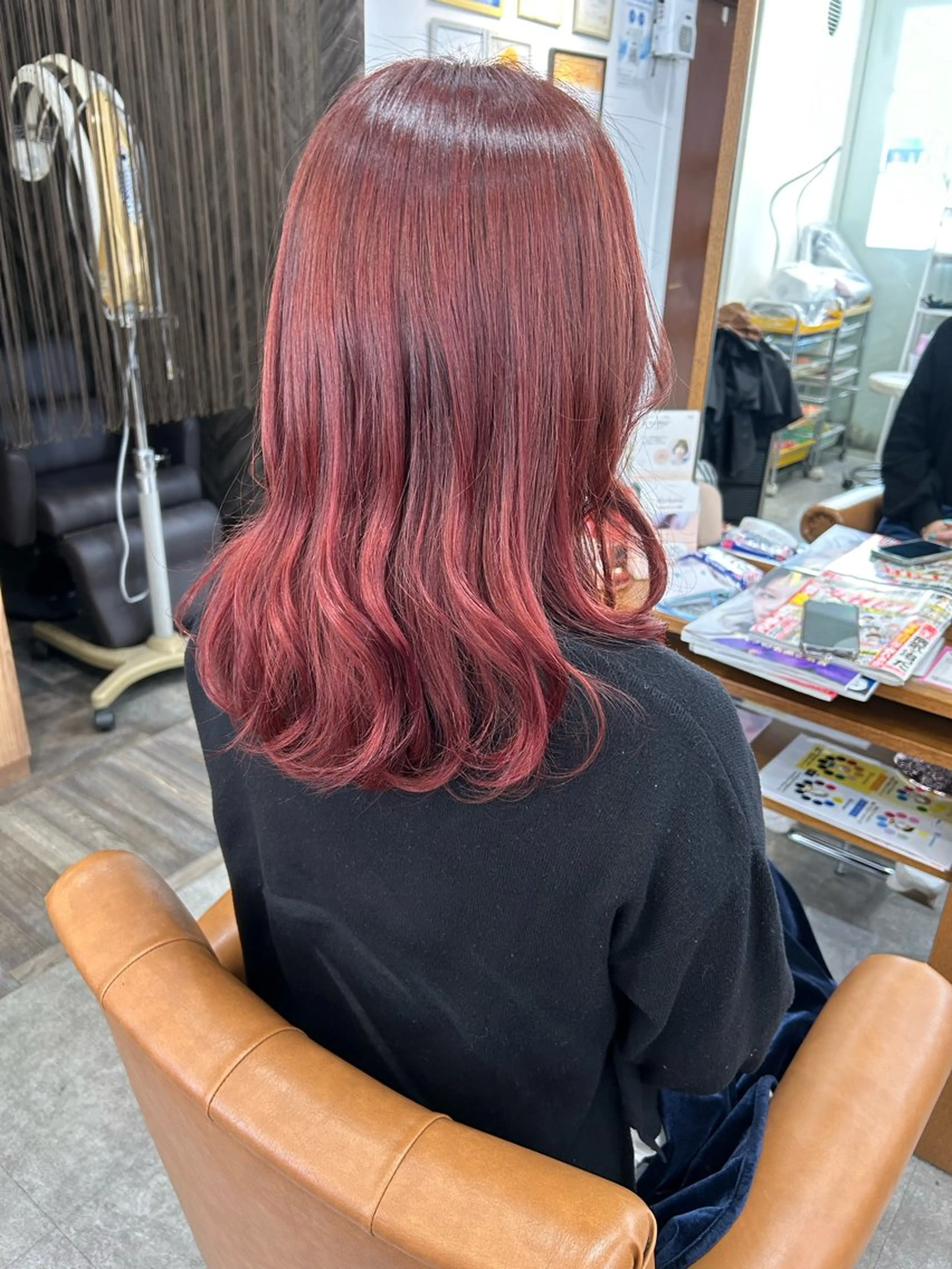 ミディアム カラー おおた きょうかのヘアスタイル
