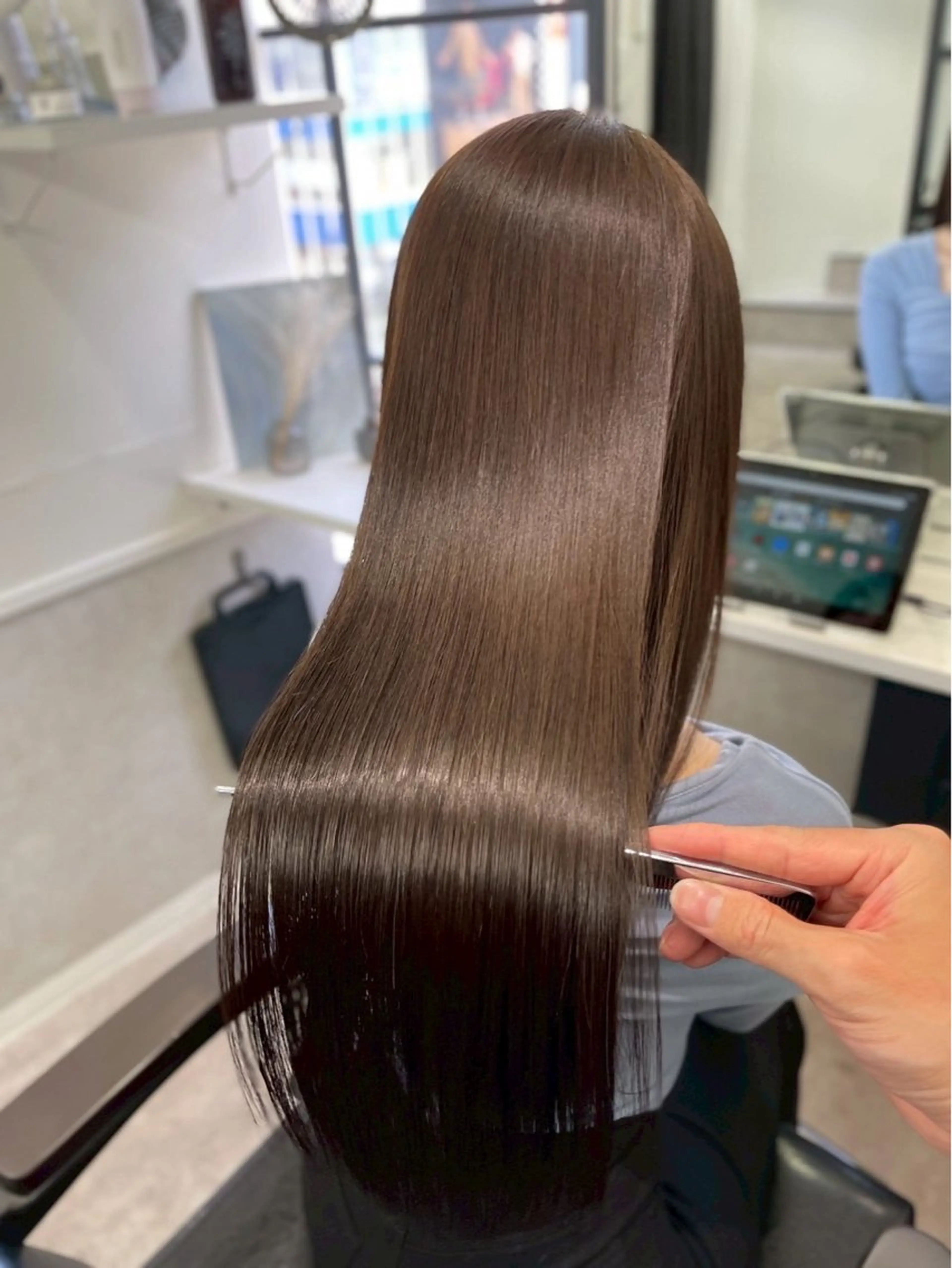 ロング ヘアカラー ヘッドスパ soigne 表参道【ソワネ】所属・艶髪🩰透明感カラー 🫧あやみのヘアスタイル