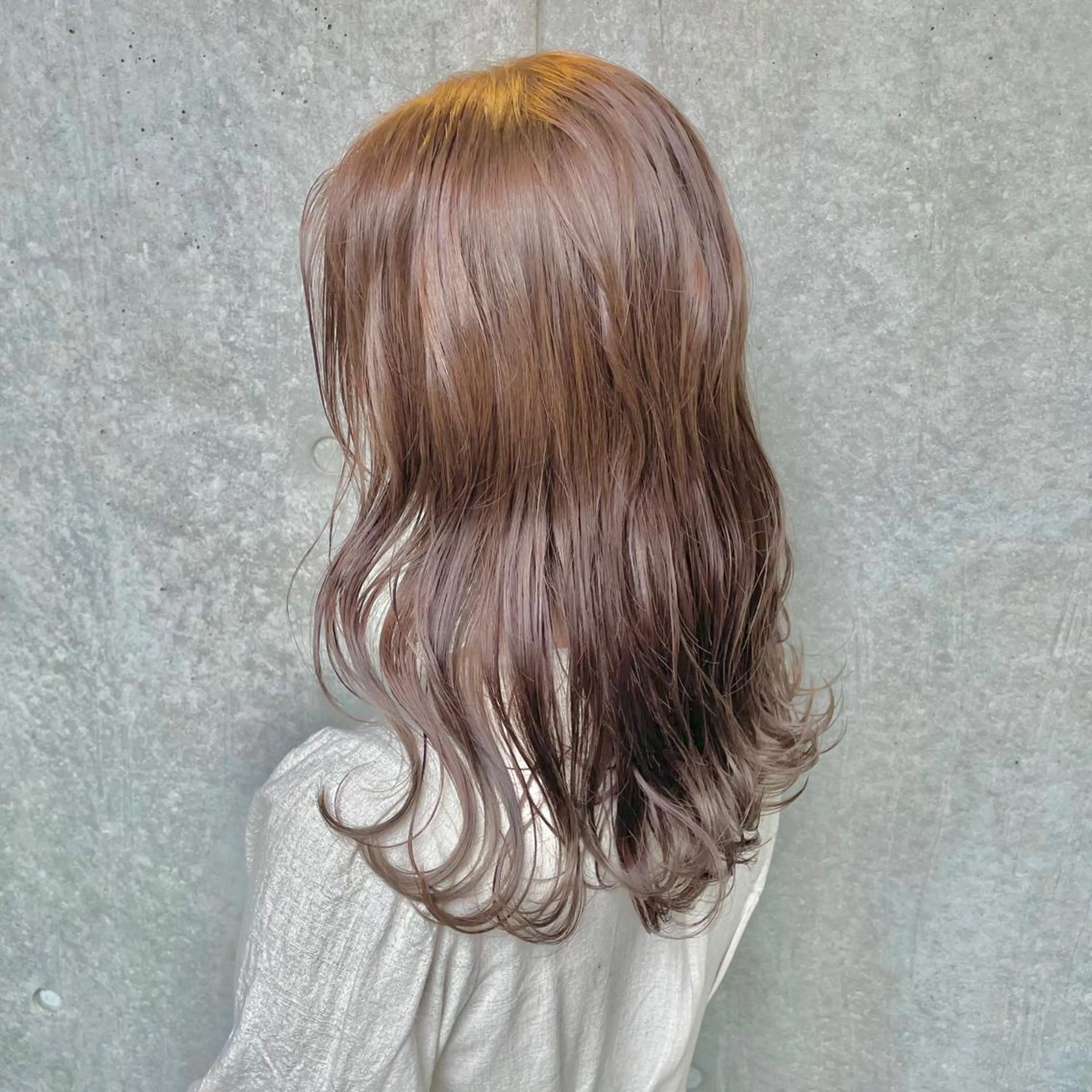 カラー アッシュ ラベンダーカラー ラベンダーアッシュ 🫧BUBBLES 新所沢　かとうゆきのヘアスタイル