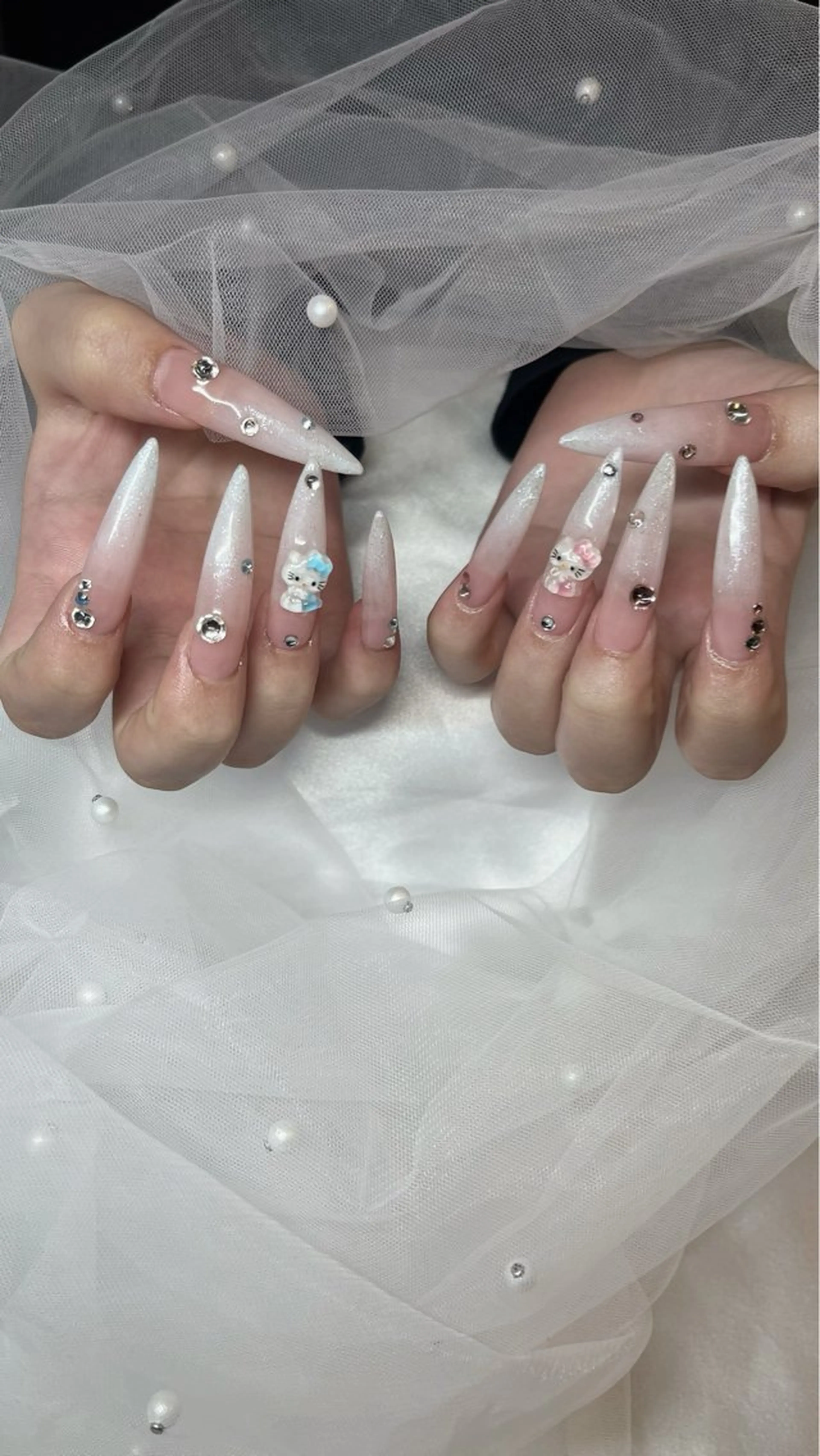 ネイル ハンドネイル MIYUNA 💅のネイルデザイン