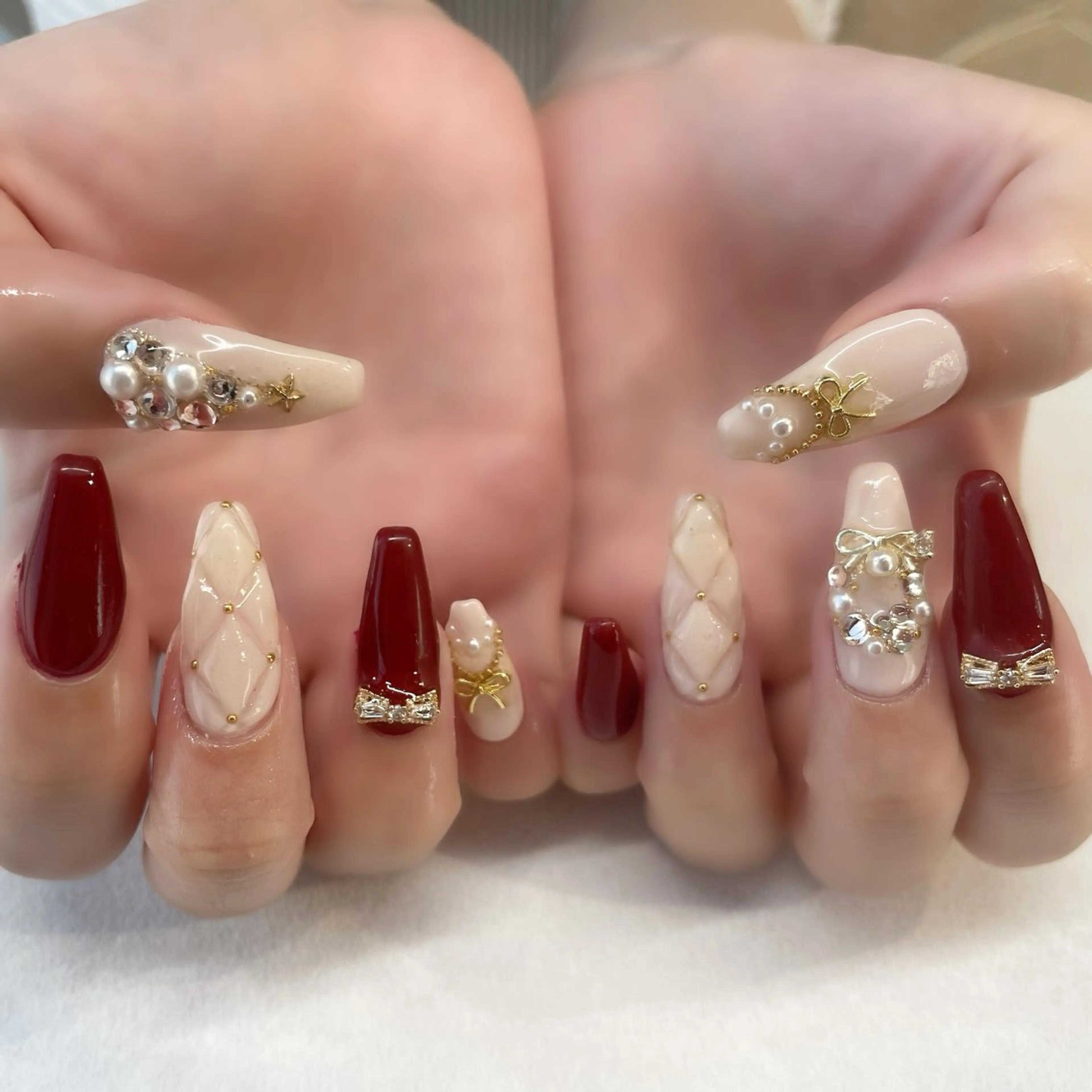 ネイル ハンドネイル 💎🐰 saki. m 🐰💎のネイルデザイン