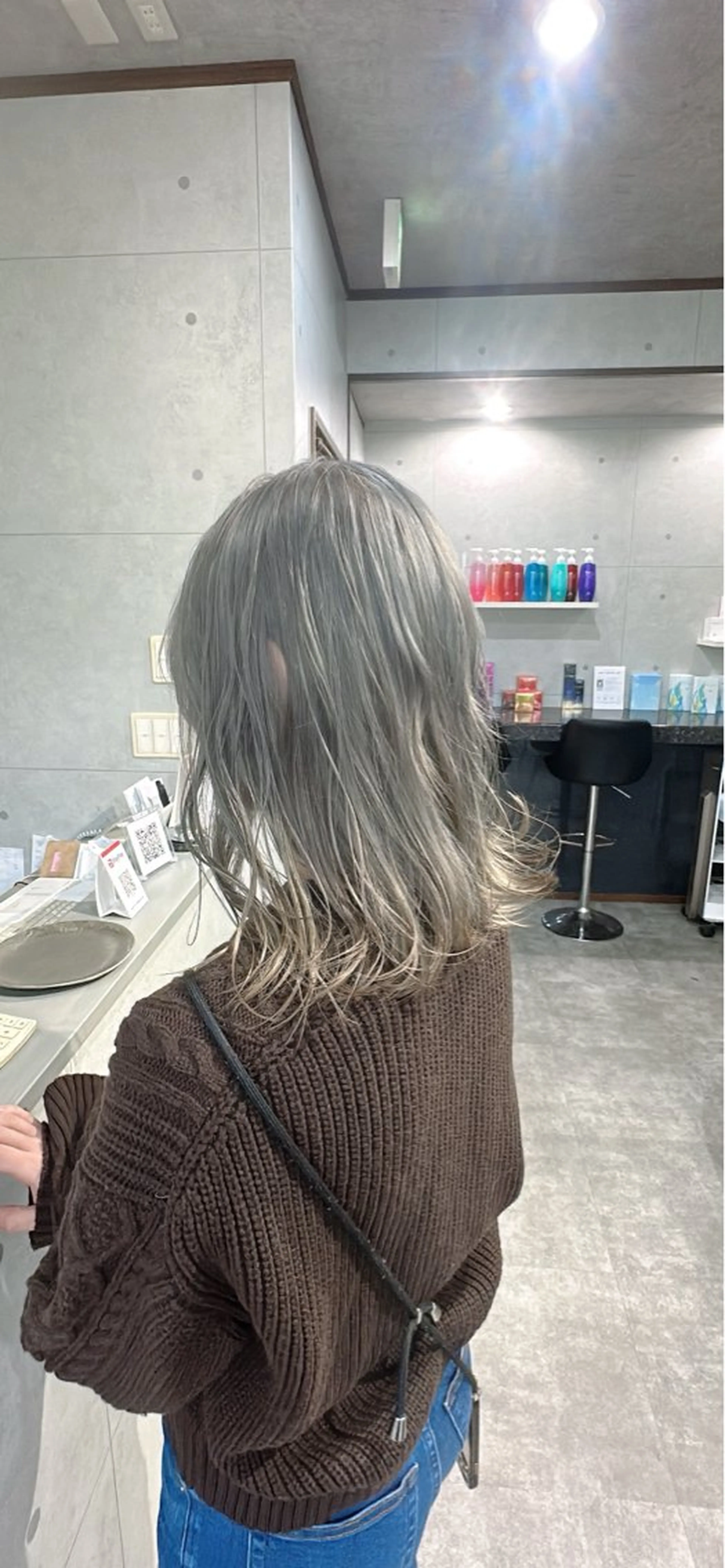 ミディアム 外国人風カラー ハイライト レイヤーカット REVE所属・馬場  麻応のヘアスタイル