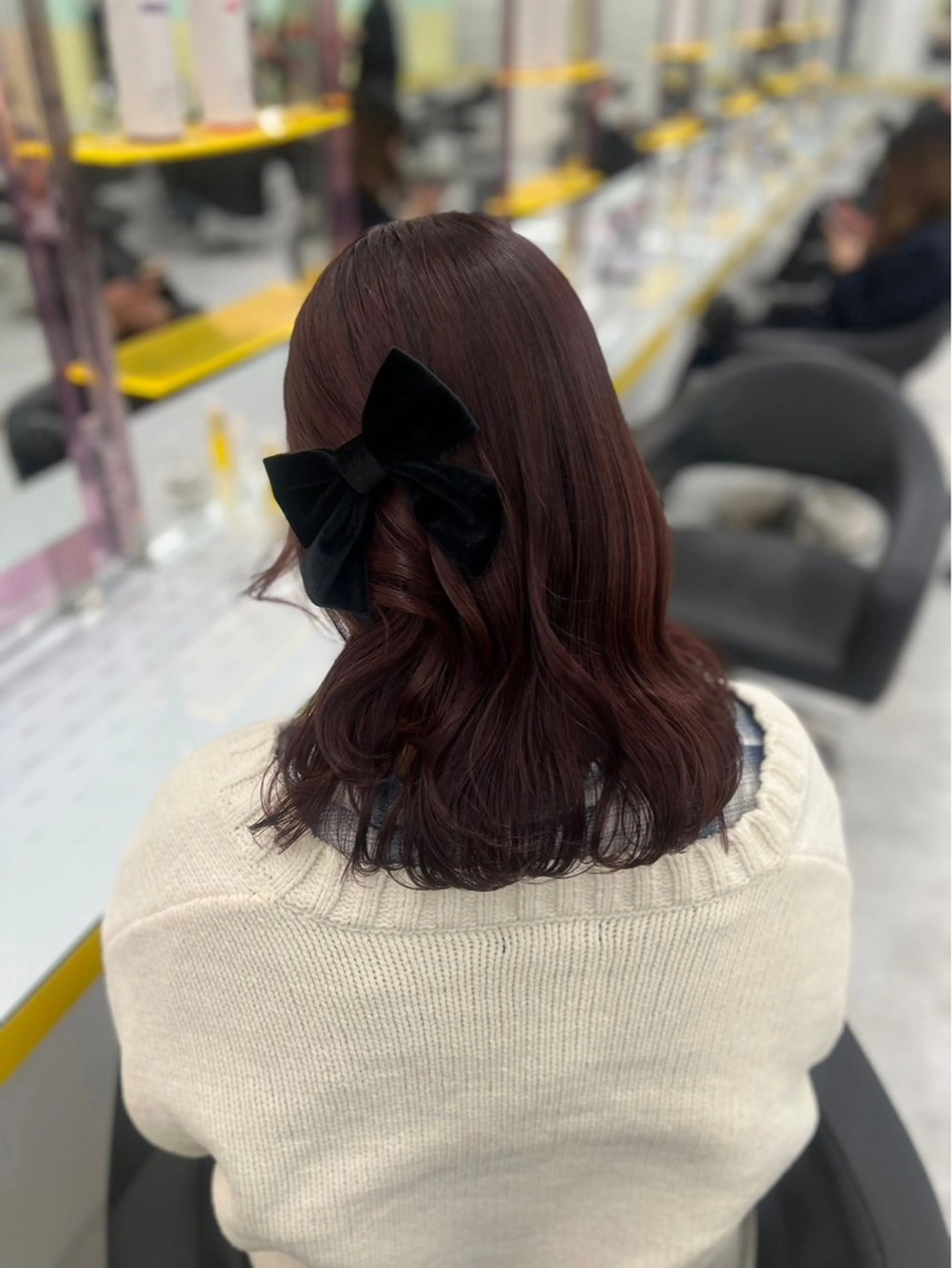 セミロング カラー ヘアアレンジ ミリ/原宿/ハイ トーンカラー💫のヘアスタイル