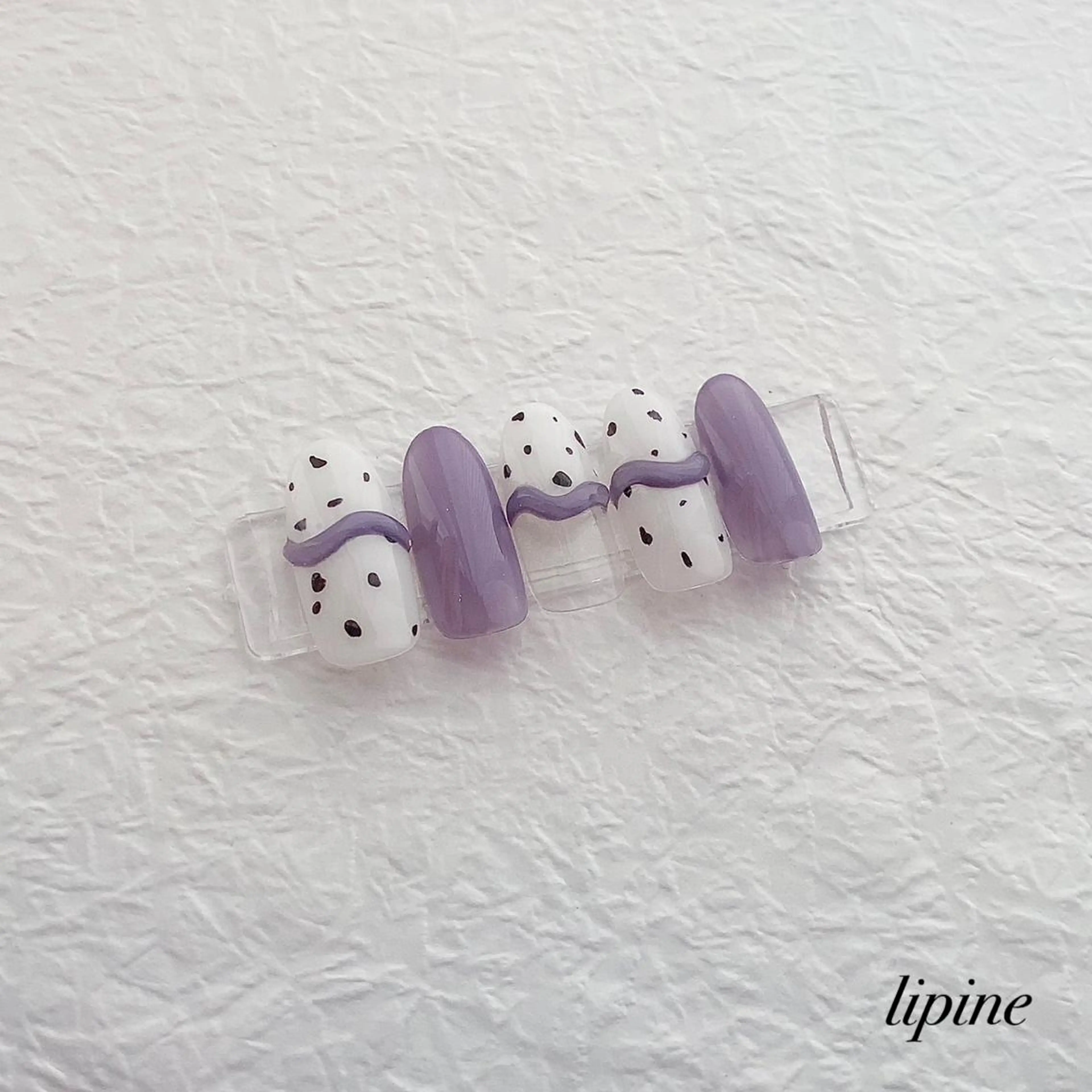 ネイル パープル ネイルサロン lipineのネイルデザイン