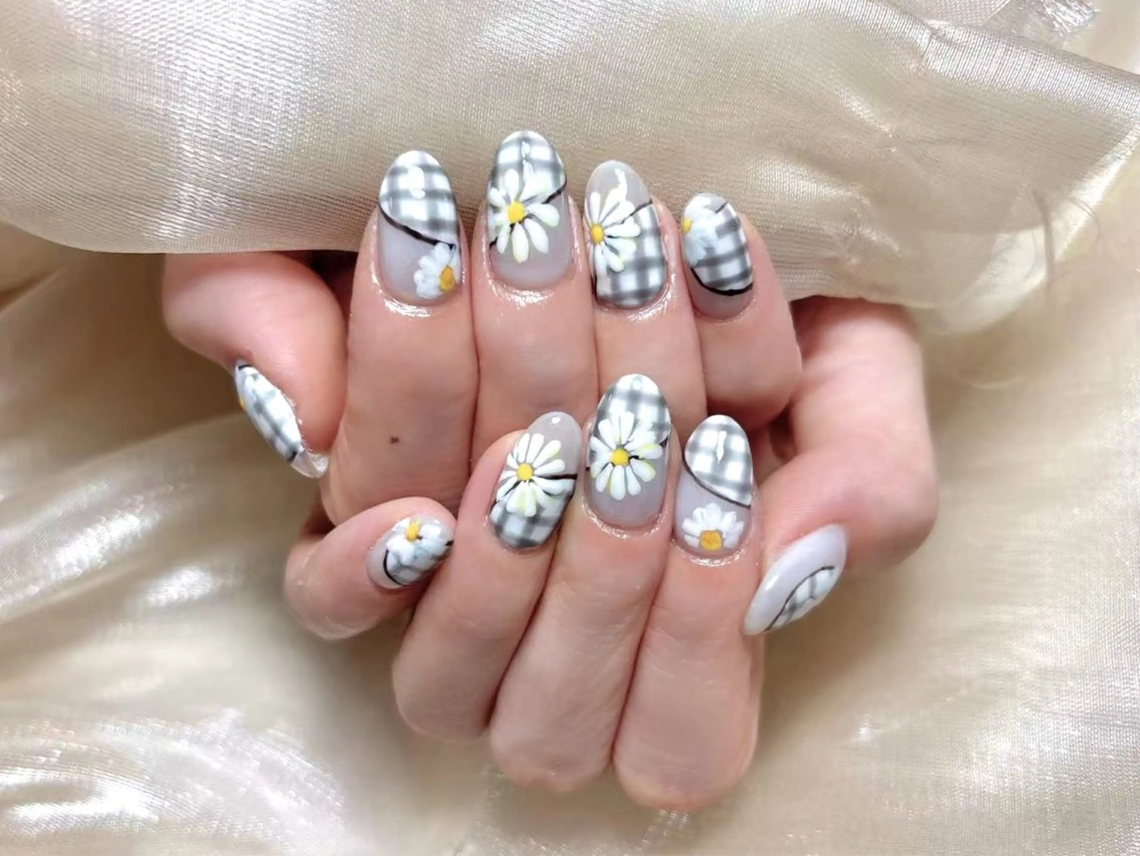 ネイル 持ち込み ハンドネイル ハンドケア L.Nail所属・L. Nailのネイルデザイン