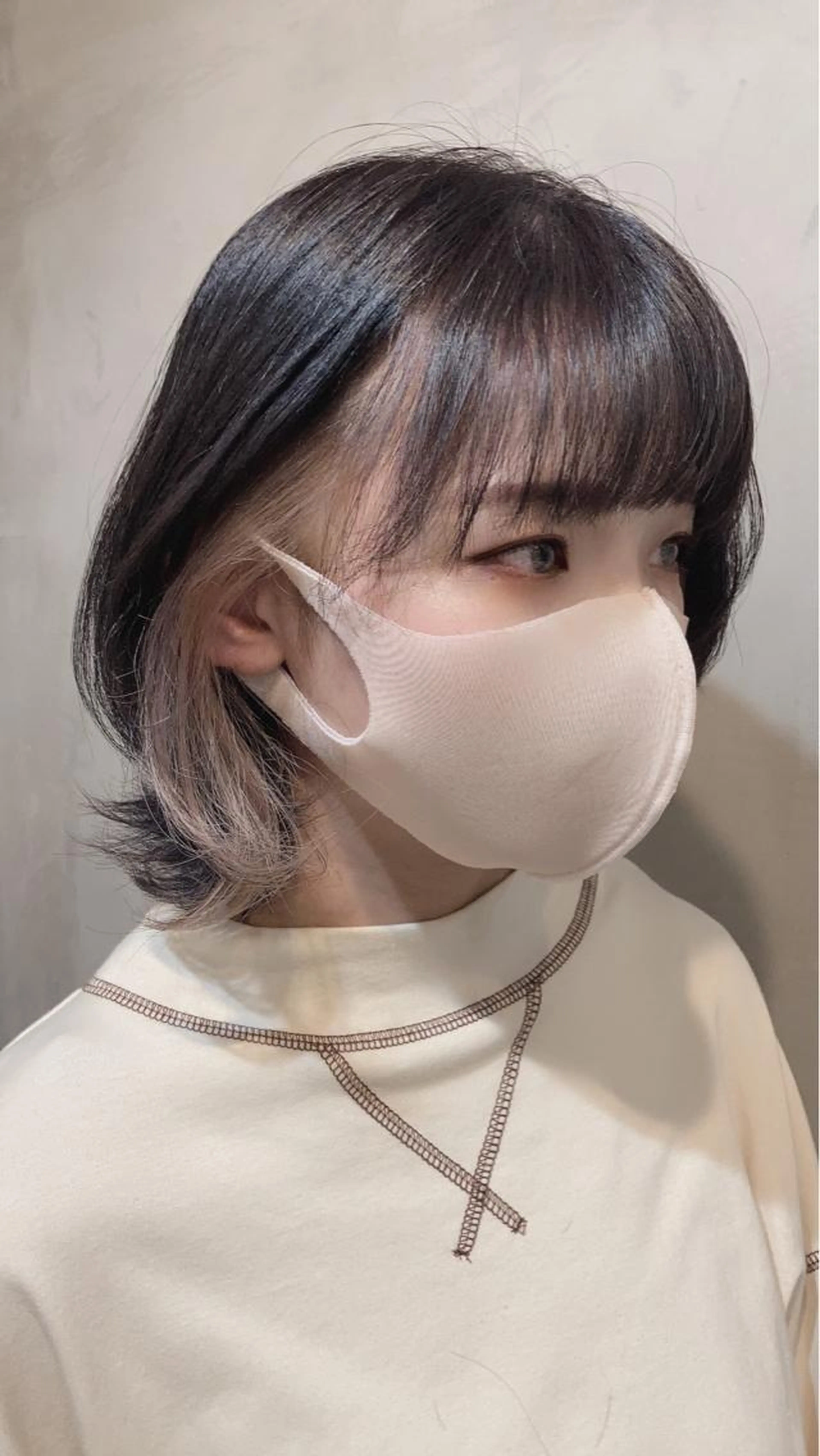 【超音波アイロン使用✨】イヤリングカラー(イヤリング部分のブリーチ＋カラー)＋髪質改善トリートメントの写真