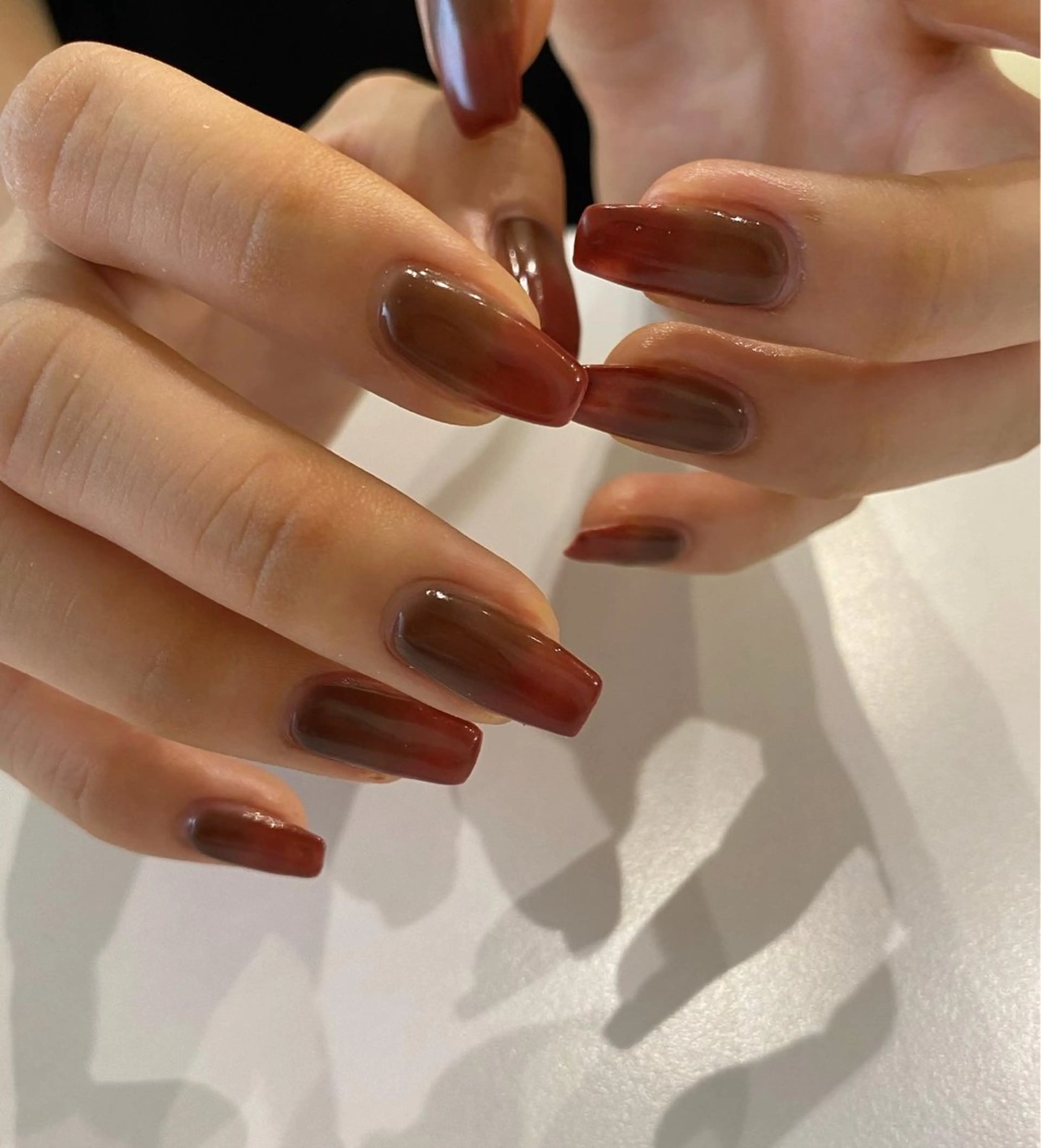 ネイル グラデーション ニュアンスネイル ハンドネイル Ann. nail.tokyo所属・Ann nailのネイルデザイン